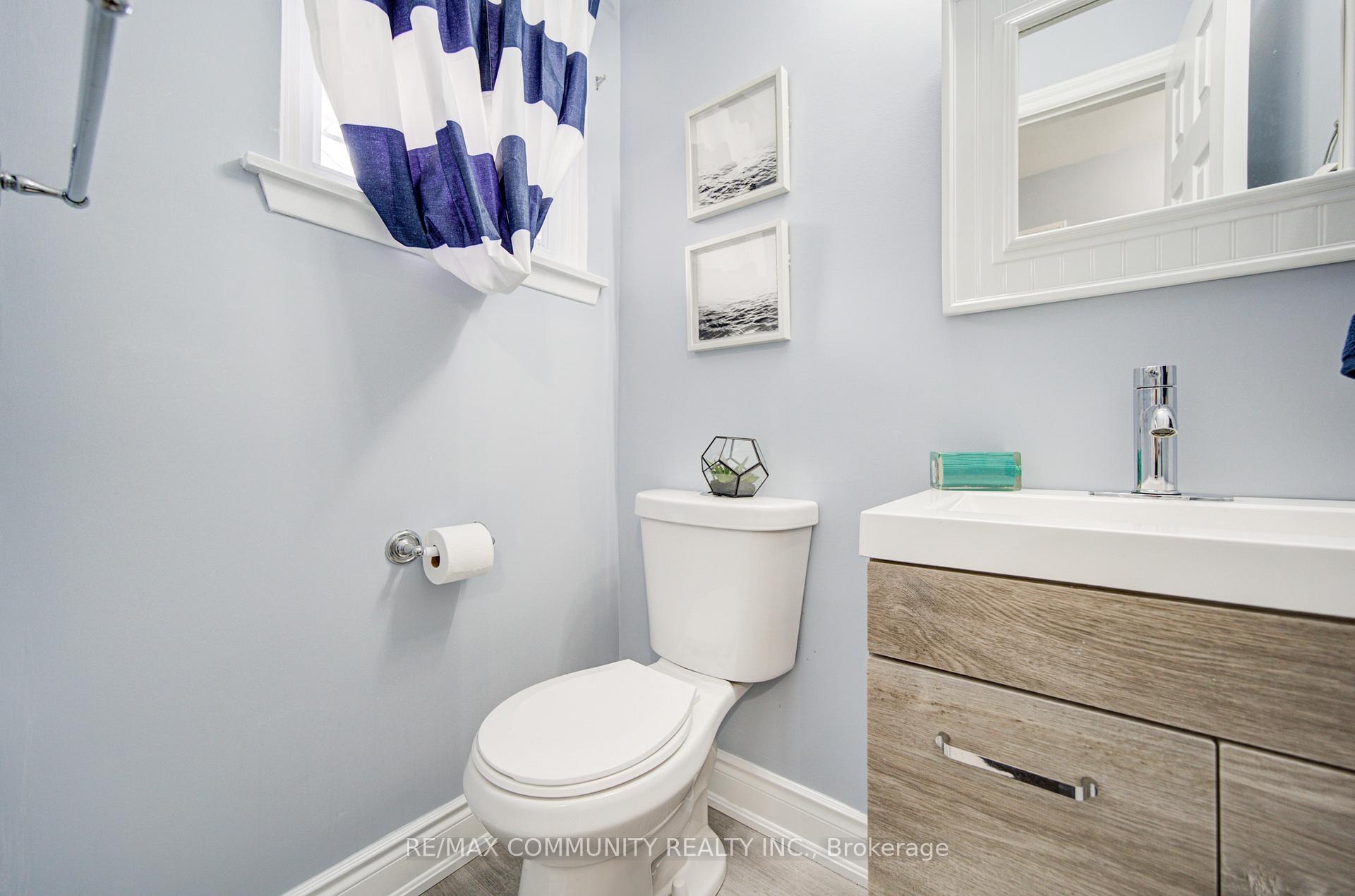 Photo 8 of 37 Vodden Court, Brampton, Brampton North — HOMEH