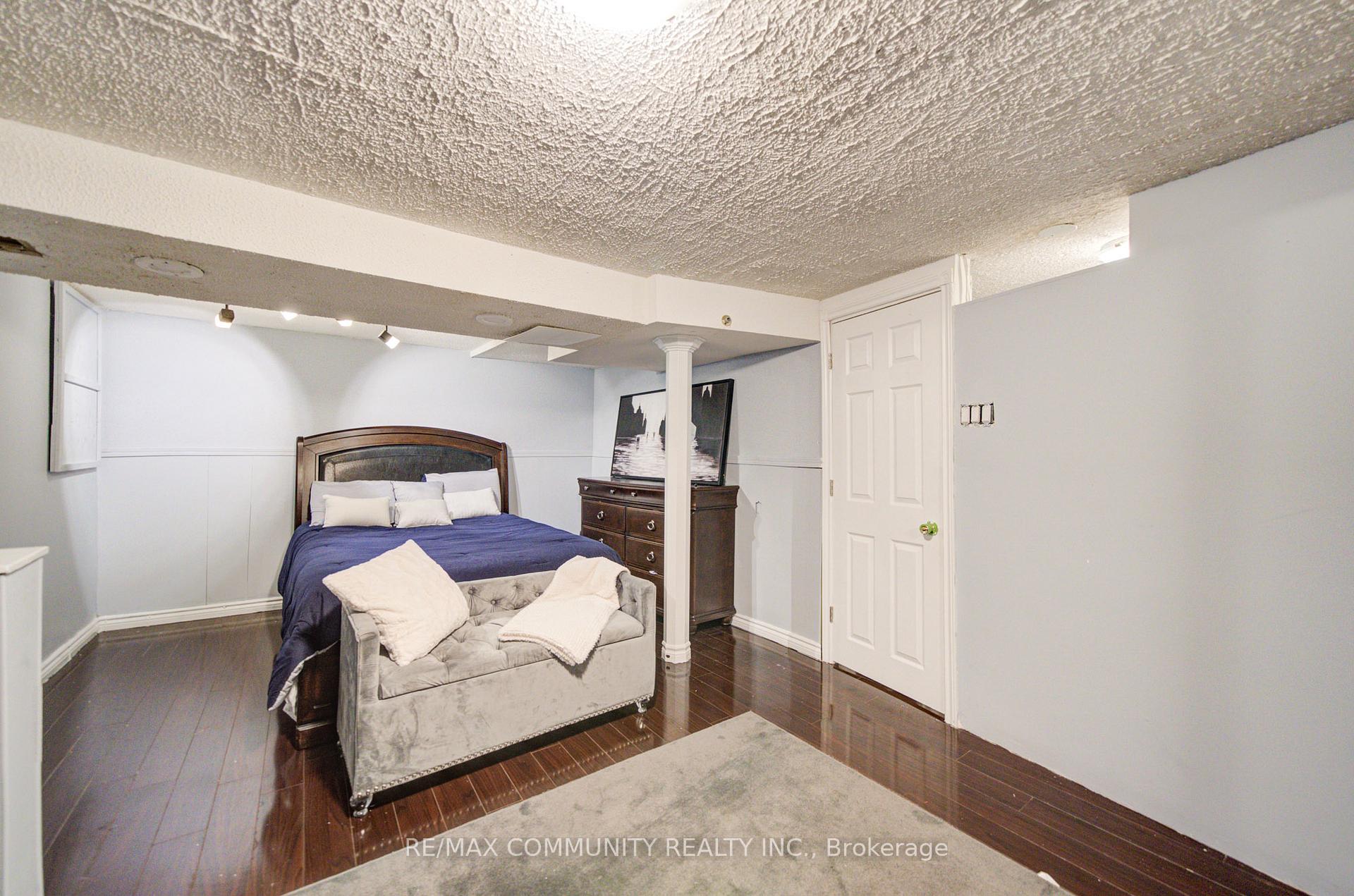 Photo 46 of 37 Vodden Court, Brampton, Brampton North — HOMEH