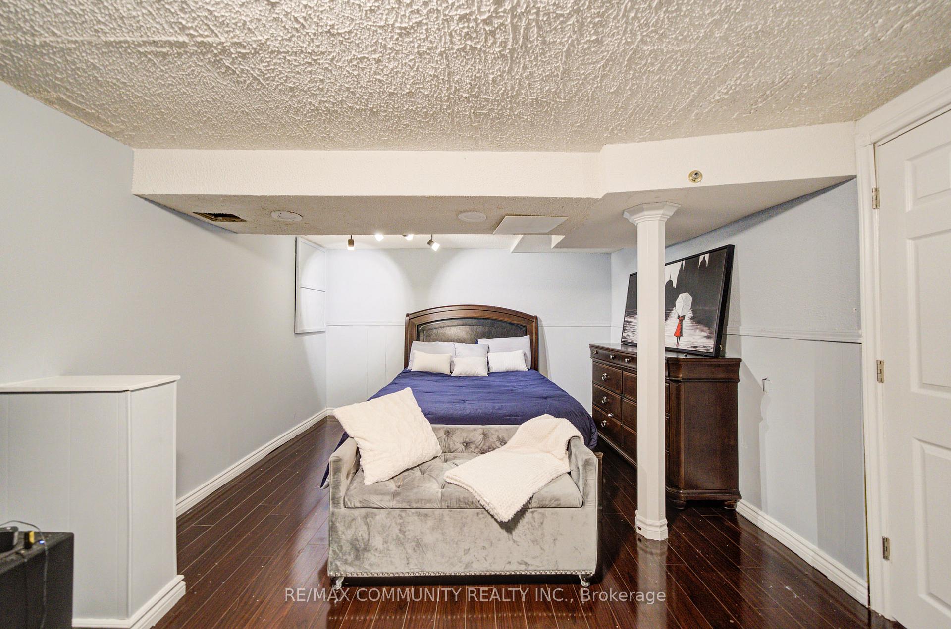 Photo 47 of 37 Vodden Court, Brampton, Brampton North — HOMEH