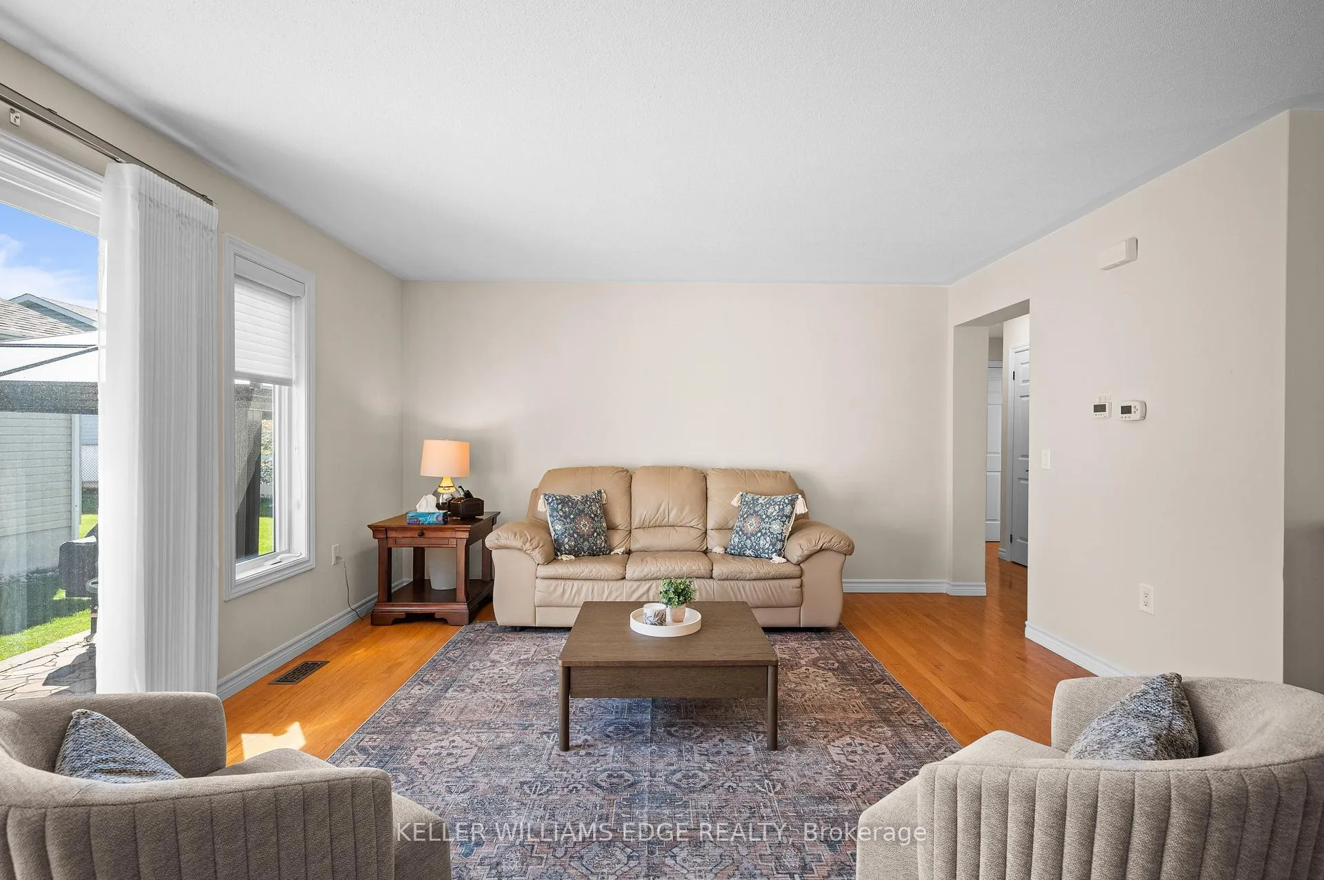 Photo 11 of 193 Glenariff Crescent, Hamilton, Freelton — HOMEH