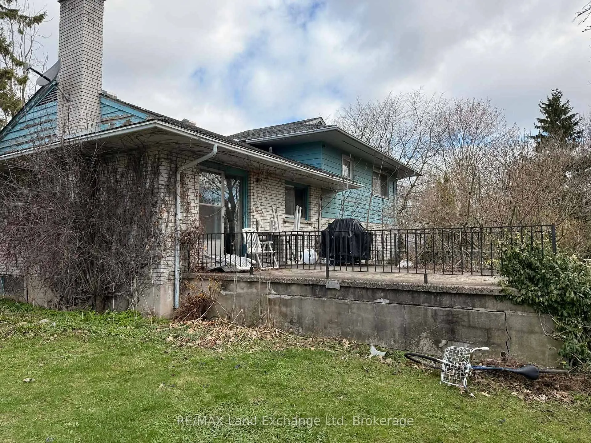 Photo 20 of 301 Summit Drive, North Huron, Wingham — HOMEH