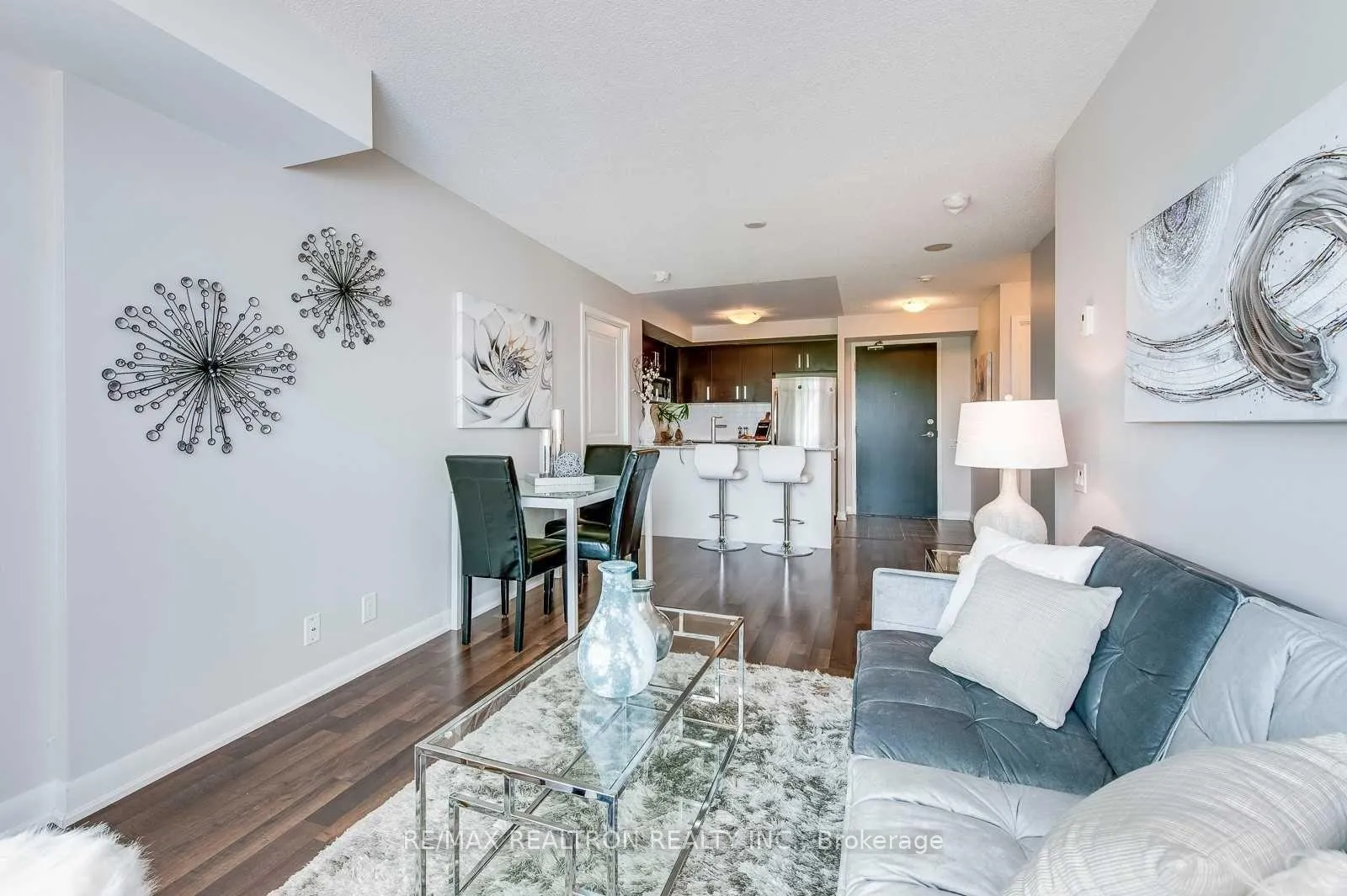 Photo 12 of Unit 609, 17 Anndale Drive, North York, Willowdale East — HOMEH