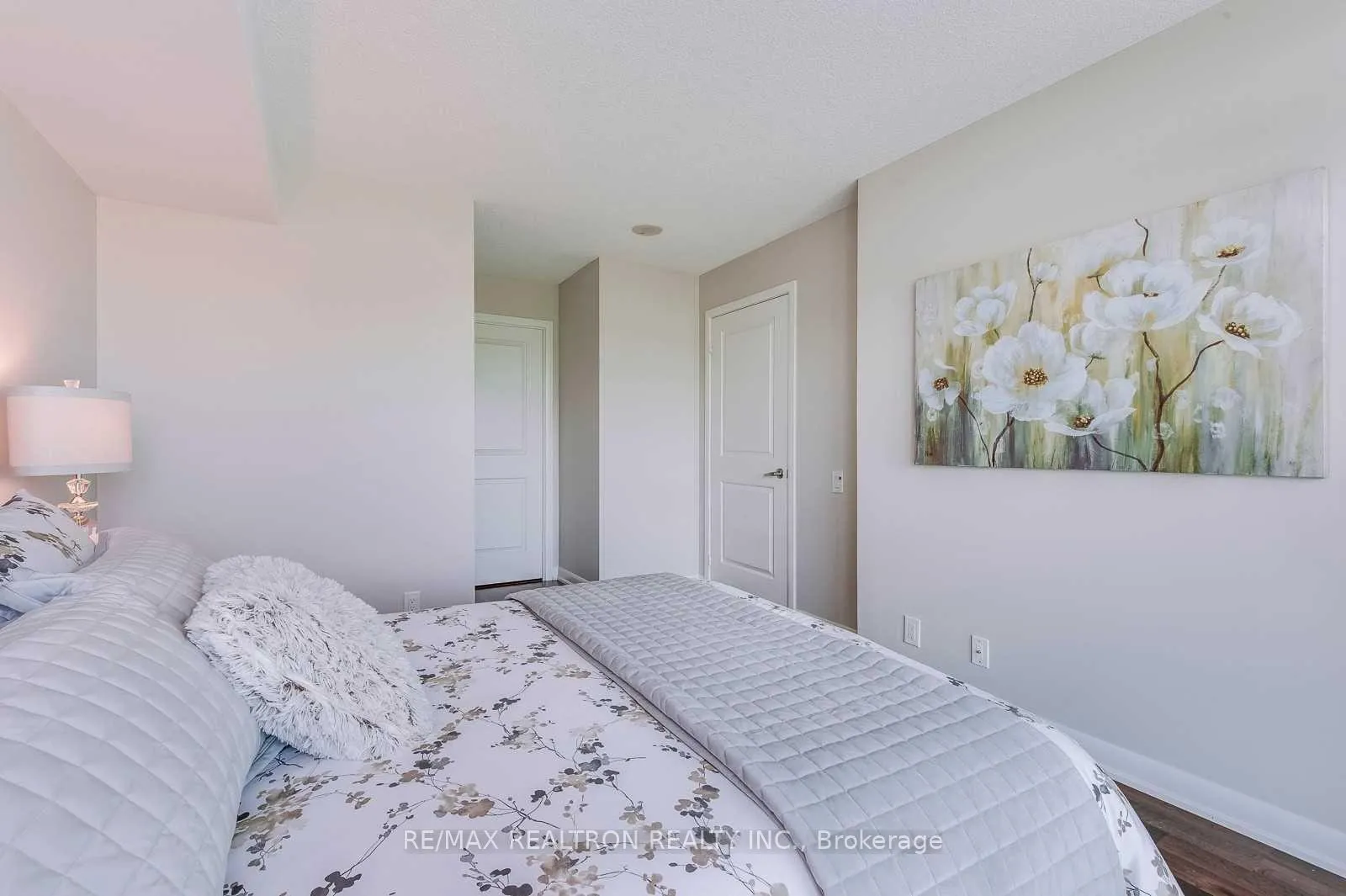 Photo 18 of Unit 609, 17 Anndale Drive, North York, Willowdale East — HOMEH