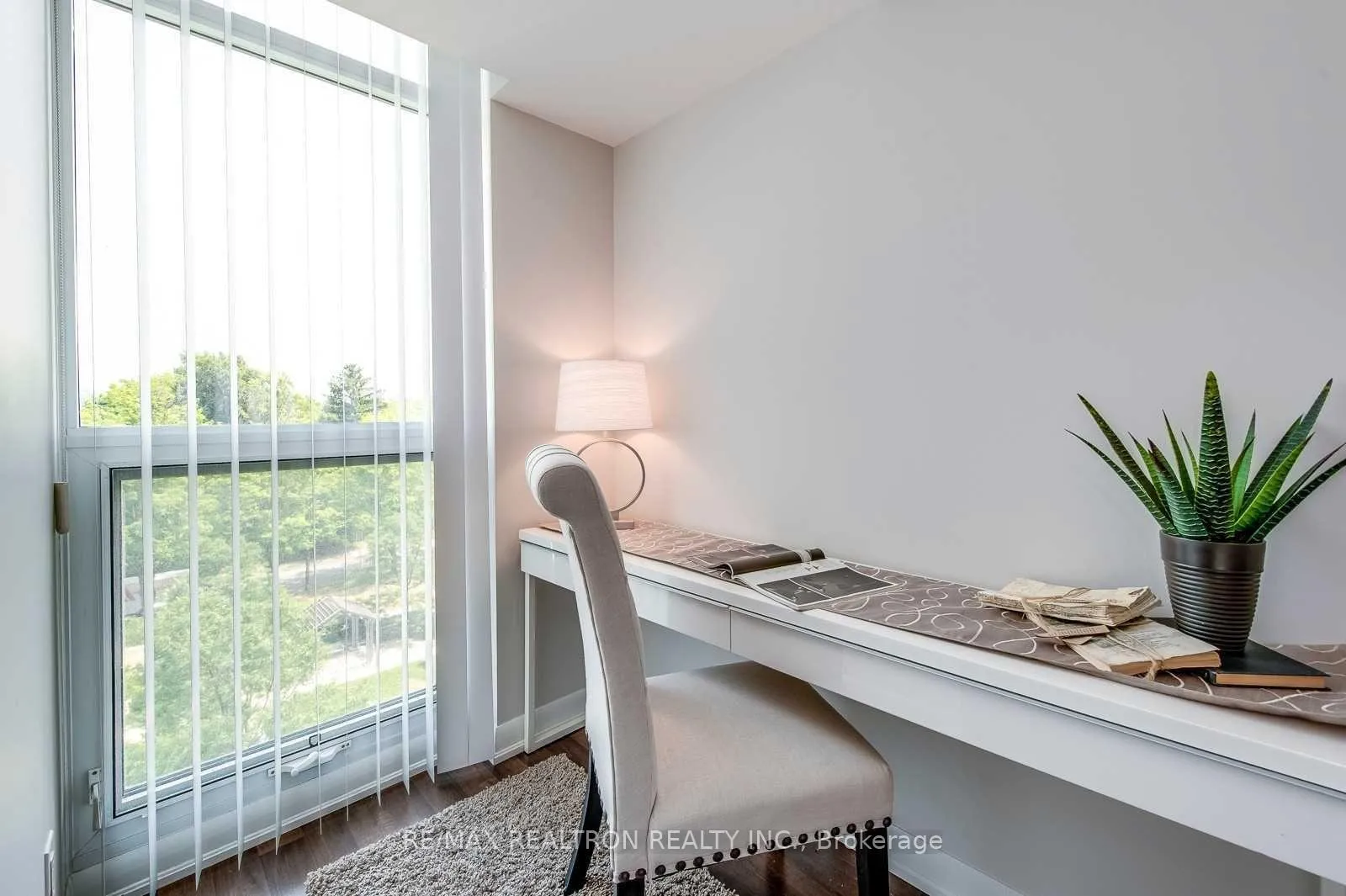 Photo 21 of Unit 609, 17 Anndale Drive, North York, Willowdale East — HOMEH