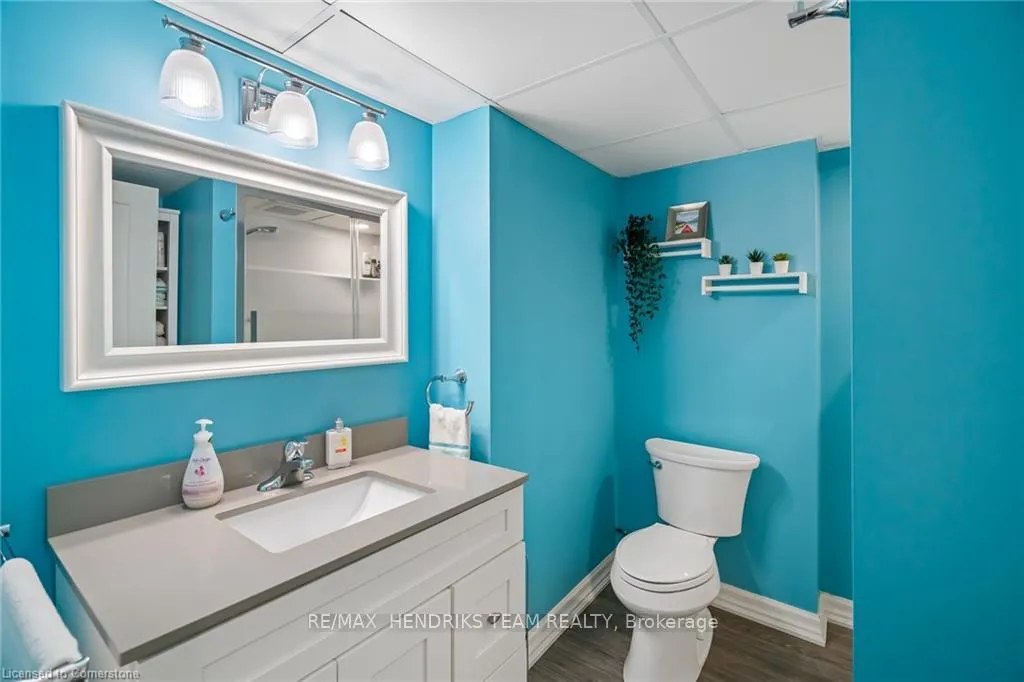 Photo 23 of 162 Glendale Avenue, St. Catharines, Glendale/Glenridge — HOMEH