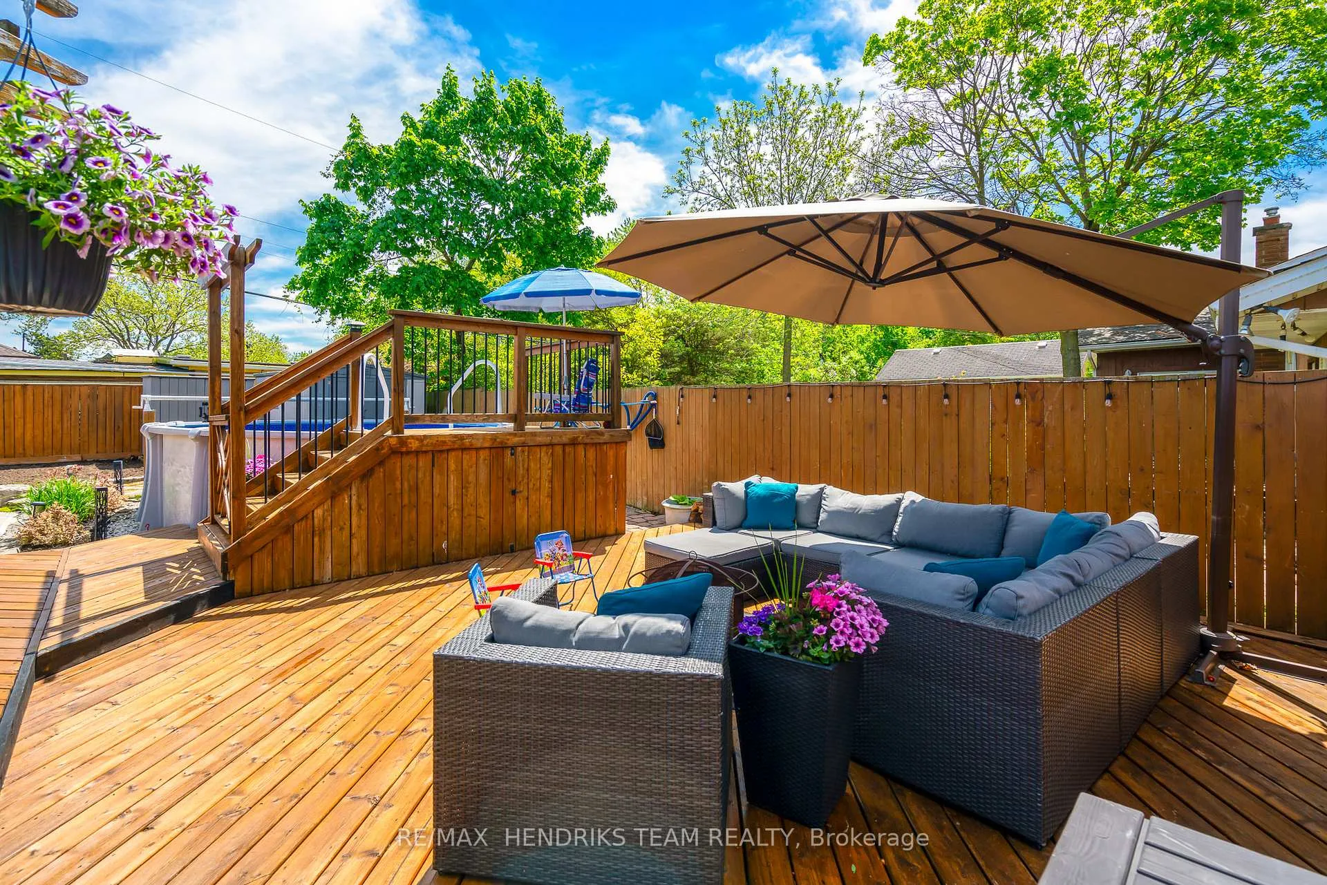 Photo 31 of 162 Glendale Avenue, St. Catharines, Glendale/Glenridge — HOMEH