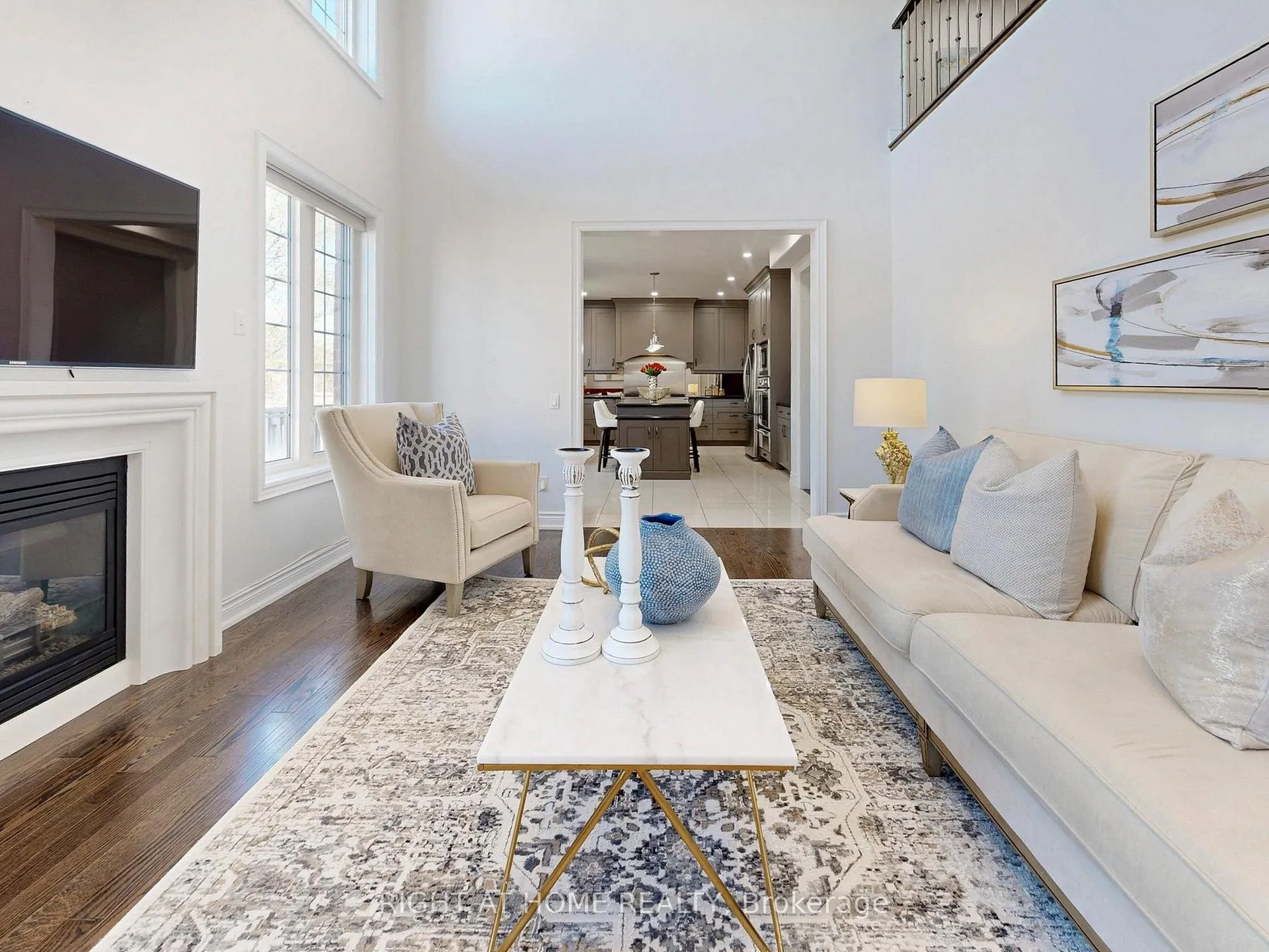 Photo 18 of 27 Heaney Court, Aurora, Bayview Northeast — HOMEH