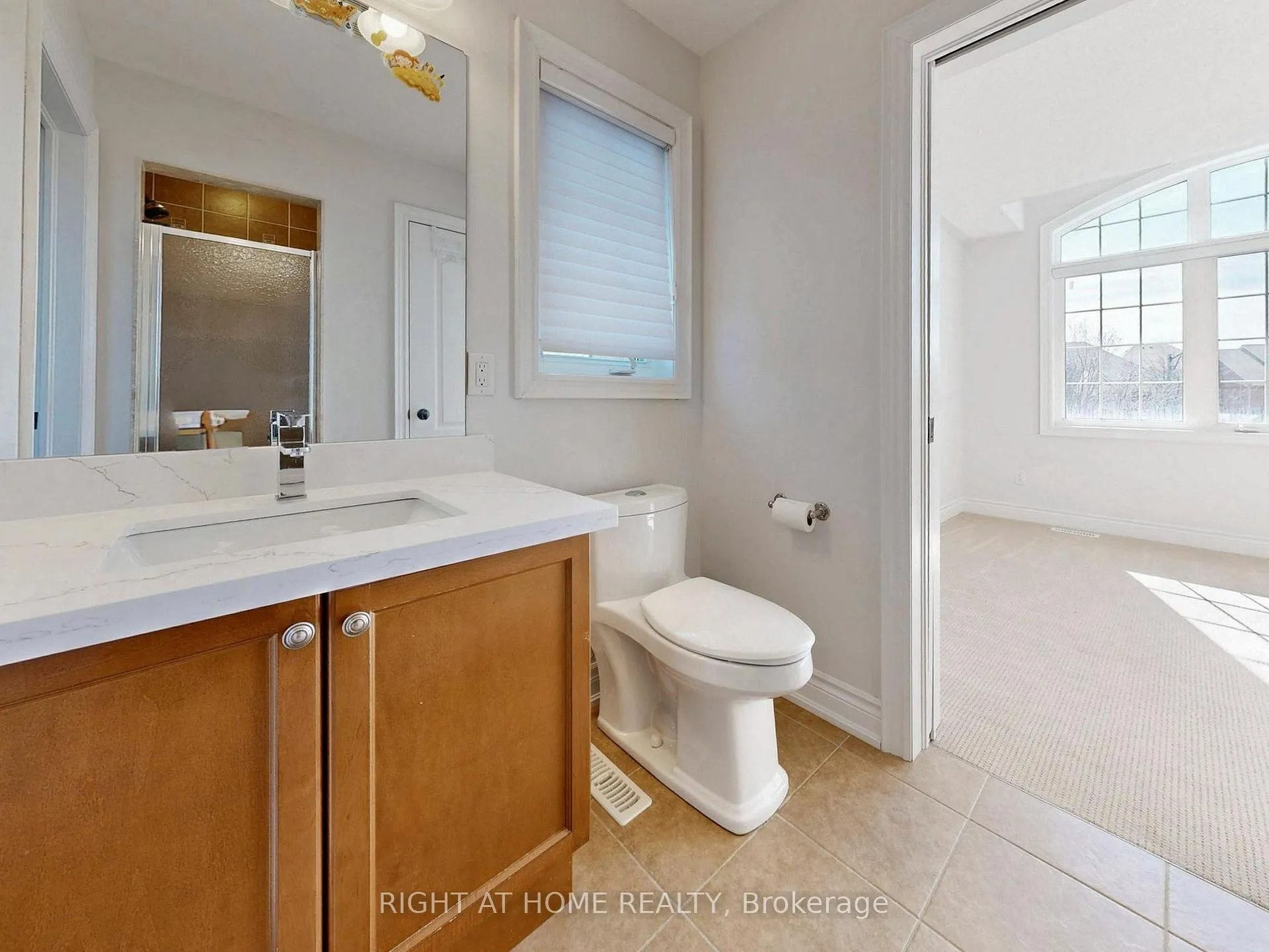 Photo 38 of 27 Heaney Court, Aurora, Bayview Northeast — HOMEH