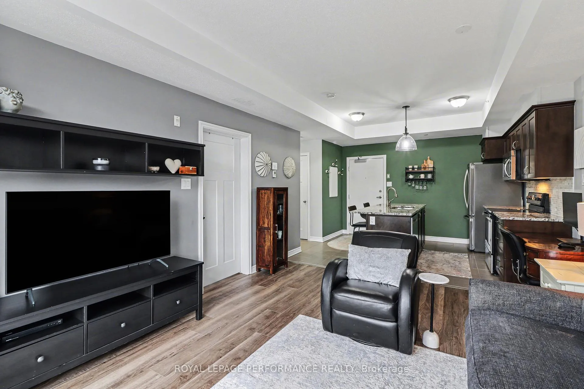 Photo 12 of Unit 403, 120 Montblanc Private, Ottawa, Convent Glen North — HOMEH