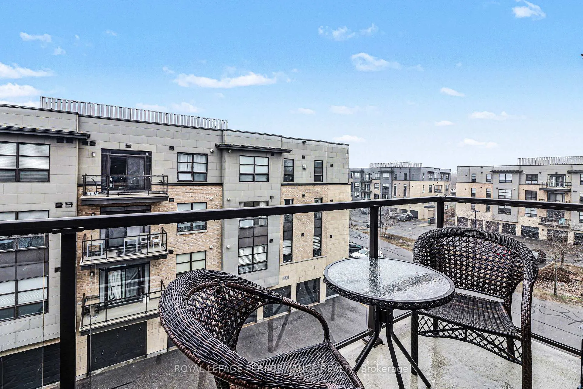 Photo 20 of Unit 403, 120 Montblanc Private, Ottawa, Convent Glen North — HOMEH