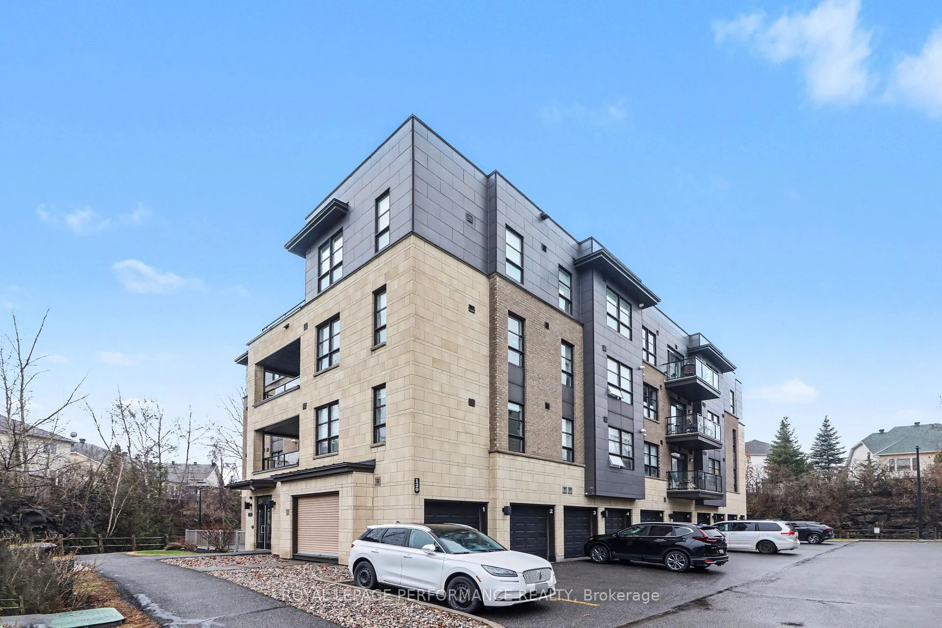 Photo 23 of Unit 403, 120 Montblanc Private, Ottawa, Convent Glen North — HOMEH
