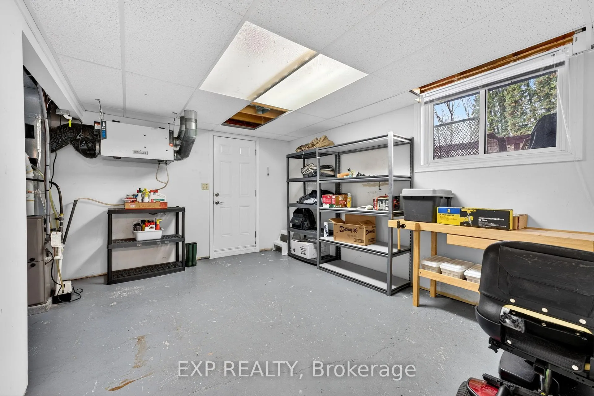 Photo 22 of 54 Dauphin Avenue, Kingston, Rideau — HOMEH