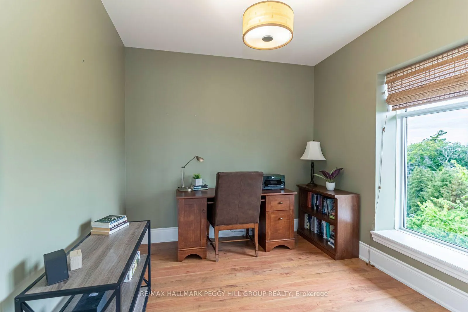 Photo 10 of Unit 604, 80 Orchard Point Road, Orillia — HOMEH