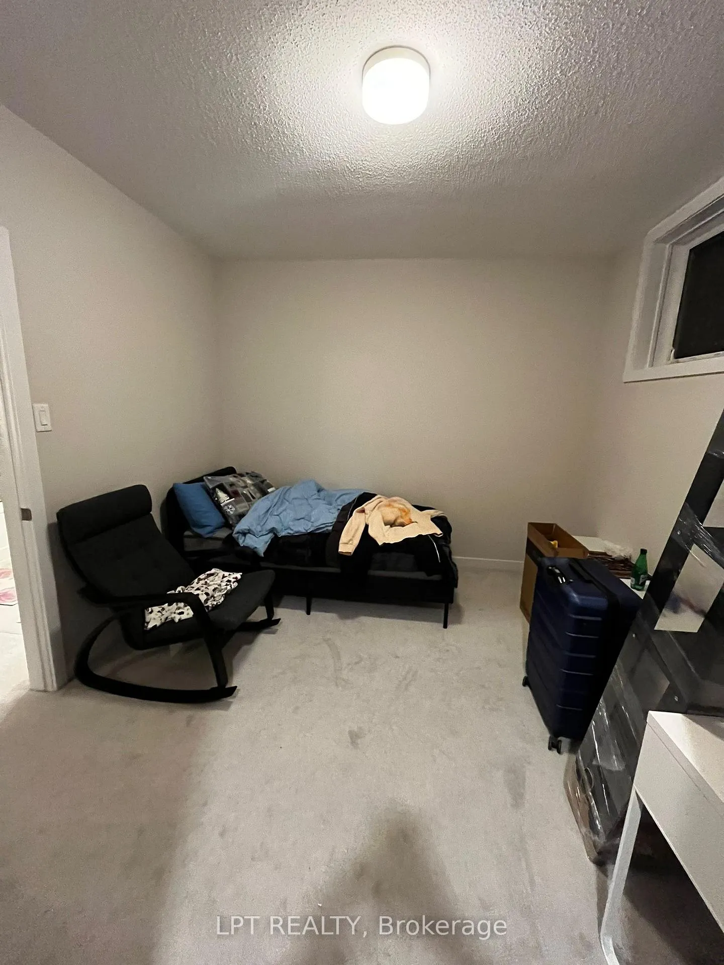 Photo 12 of 212 Speckled Alder Row, Ottawa, Barrhaven - Half Moon Bay — HOMEH