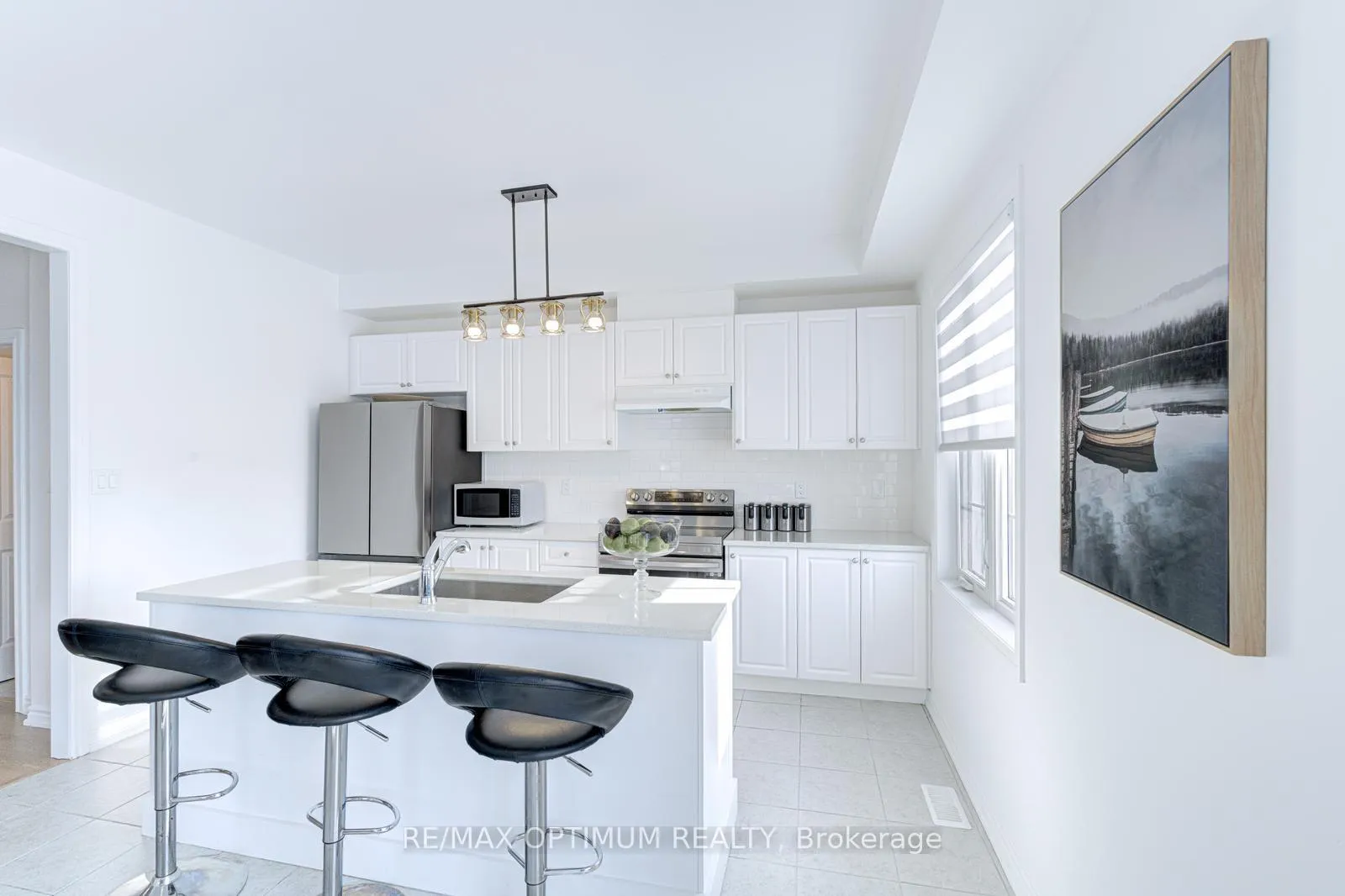 Photo 16 of 2 Pomarine Way, Brampton, Credit Valley — HOMEH