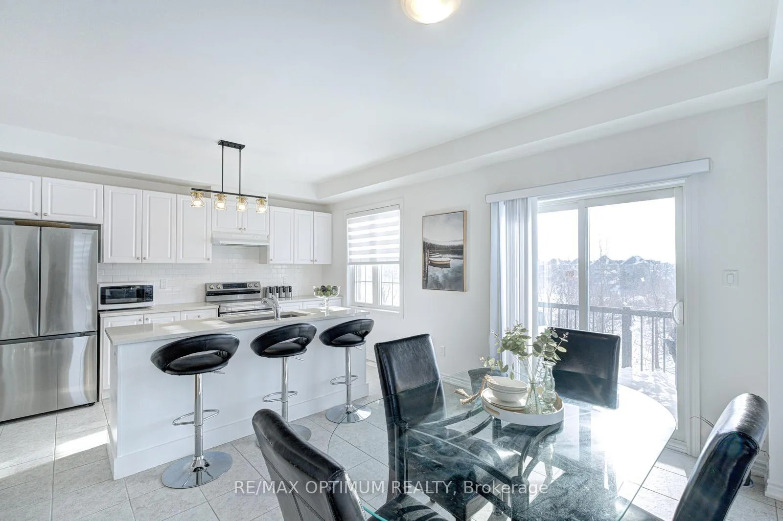Photo 20 of 2 Pomarine Way, Brampton, Credit Valley — HOMEH