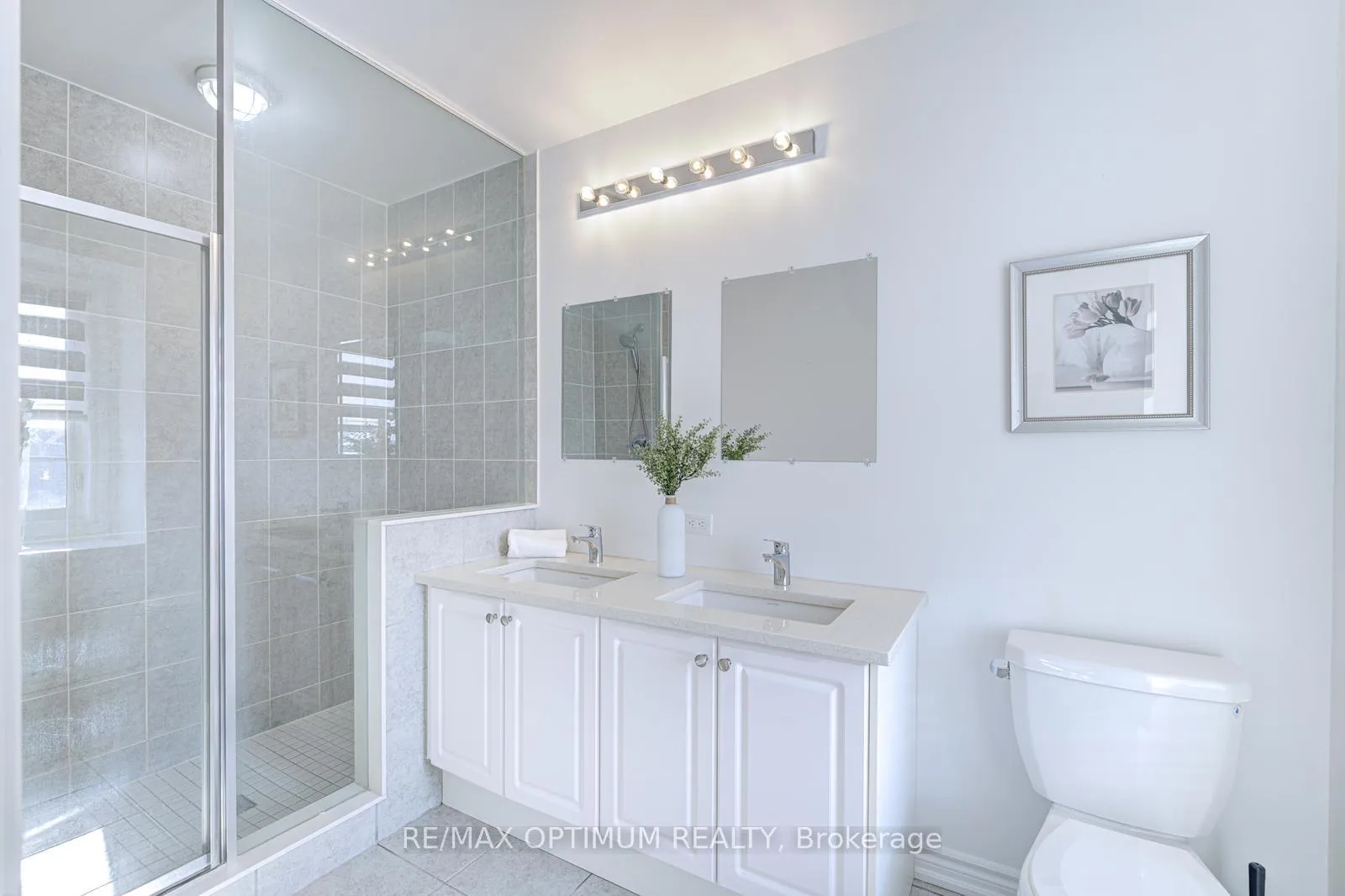 Photo 29 of 2 Pomarine Way, Brampton, Credit Valley — HOMEH