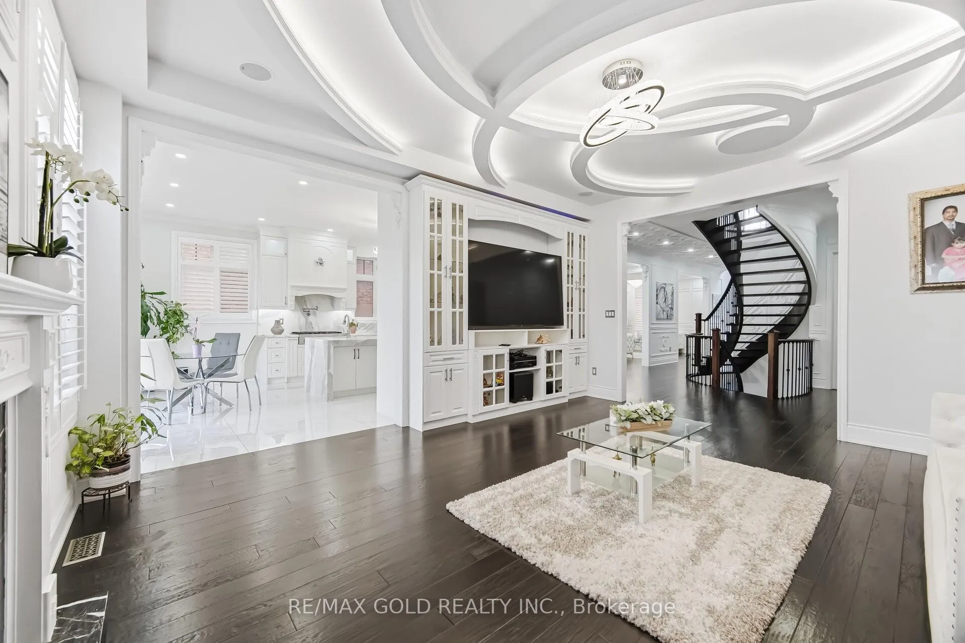 Photo 12 of 72 Midsummer Drive, Brampton, Bram East — HOMEH