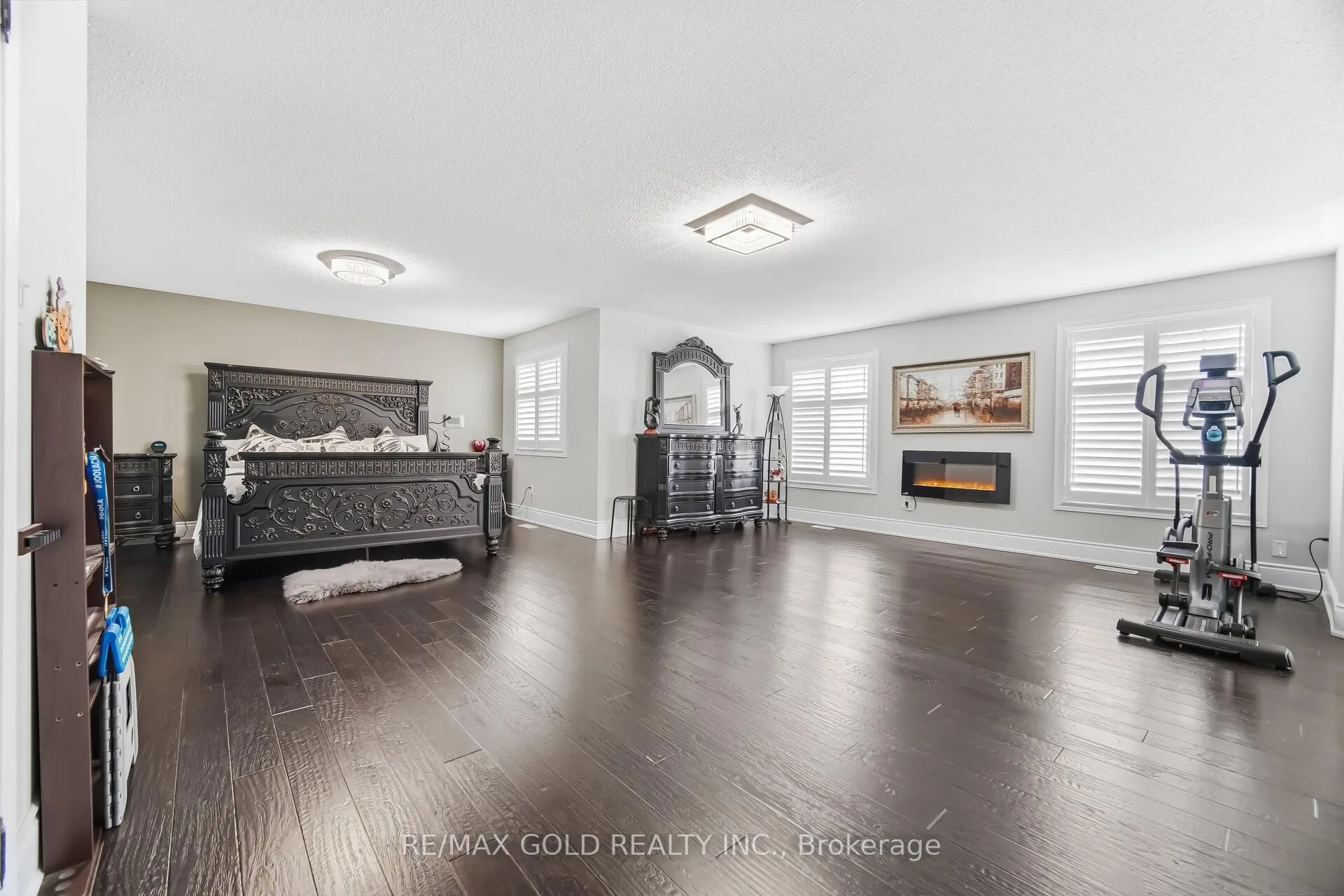 Photo 17 of 72 Midsummer Drive, Brampton, Bram East — HOMEH