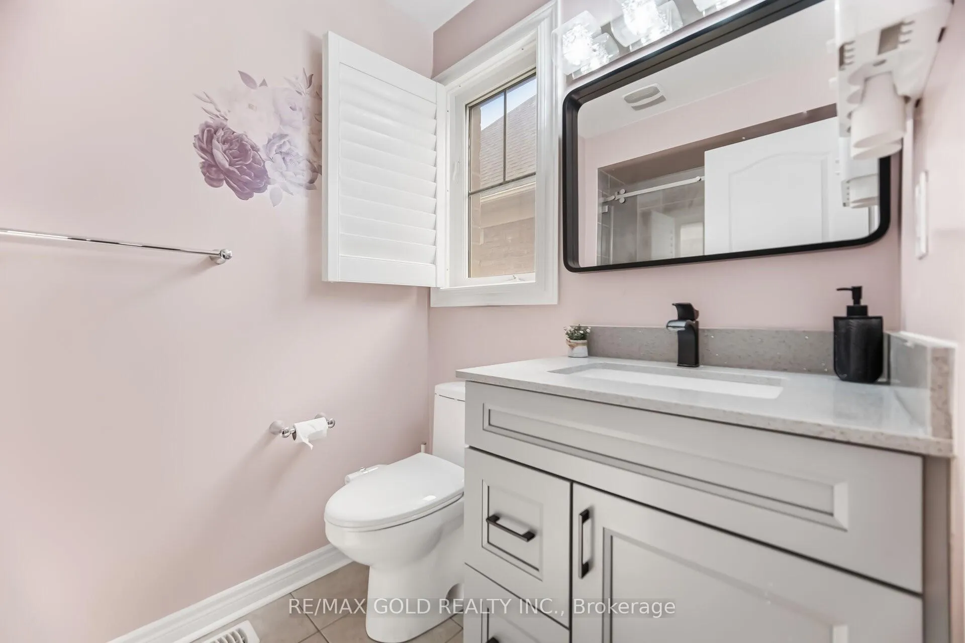 Photo 21 of 72 Midsummer Drive, Brampton, Bram East — HOMEH