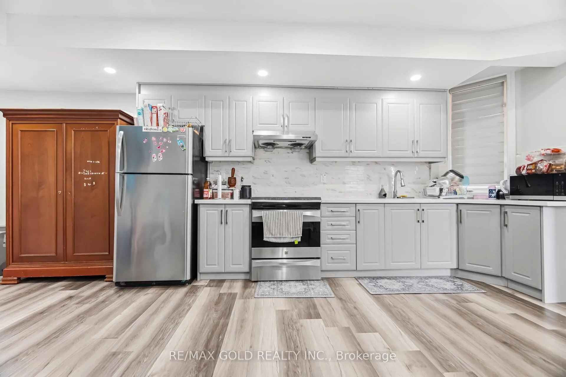 Photo 30 of 72 Midsummer Drive, Brampton, Bram East — HOMEH