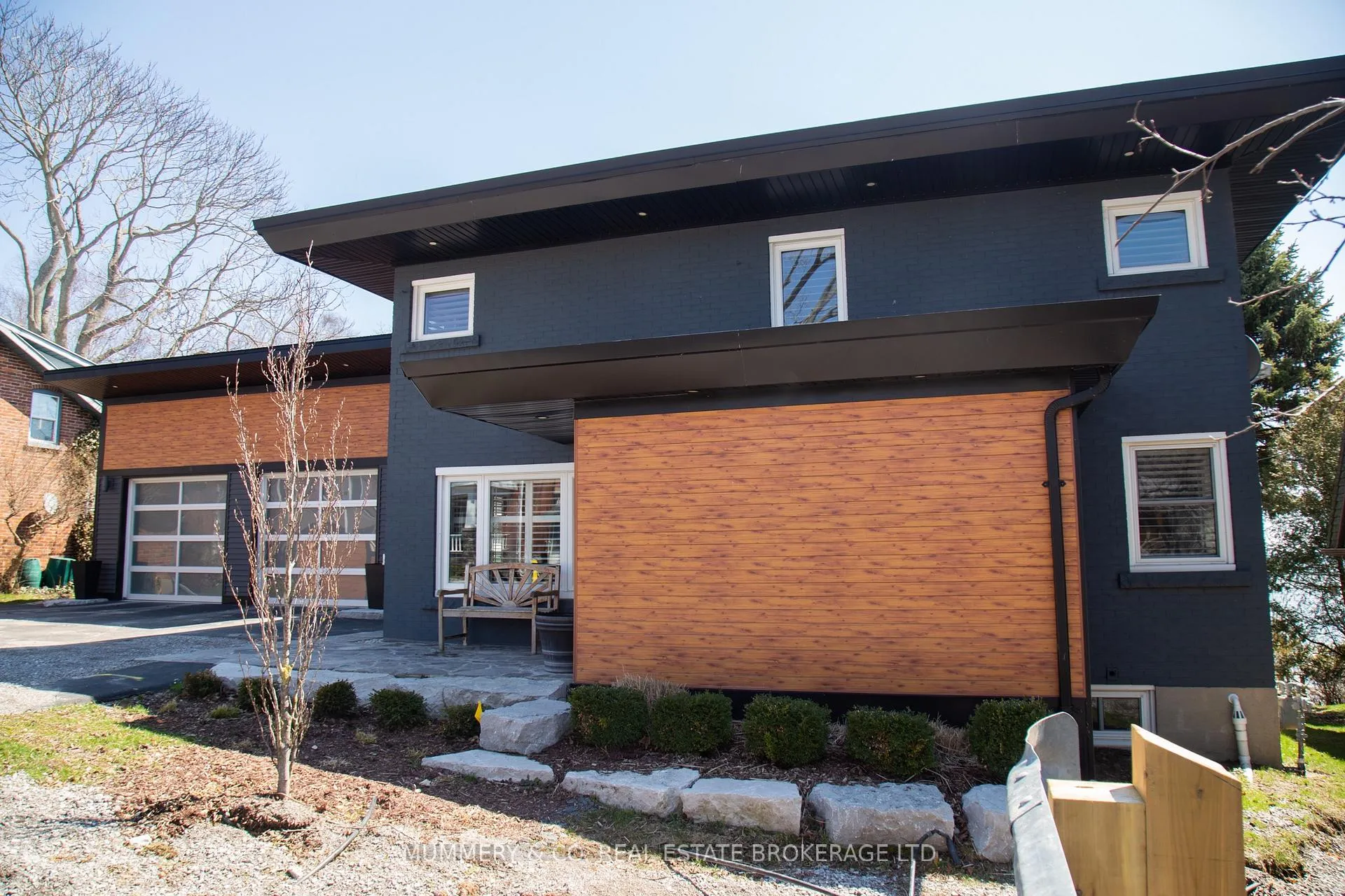 Photo 3 of 311 Grace Street, Norfolk, Port Dover — HOMEH