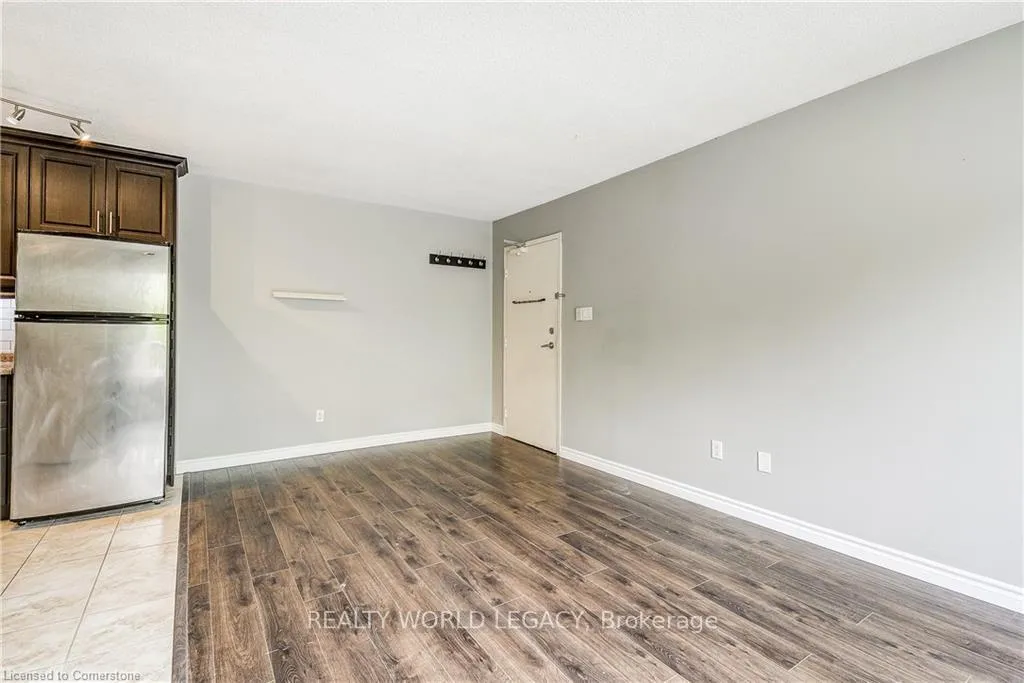 Photo 6 of Unit 8, 119 Cedar Street S, Kitchener, Cedar Hill — HOMEH