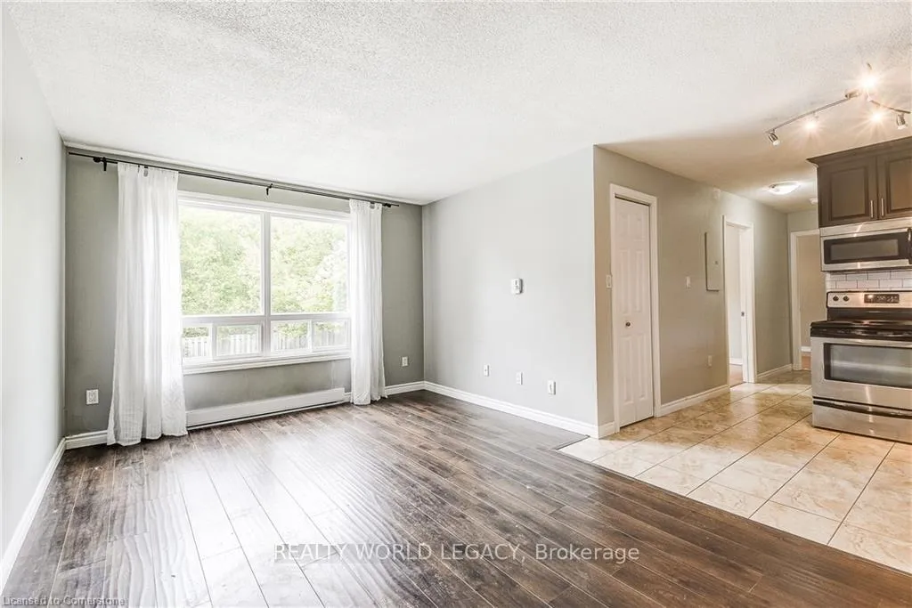 Photo 7 of Unit 8, 119 Cedar Street S, Kitchener, Cedar Hill — HOMEH