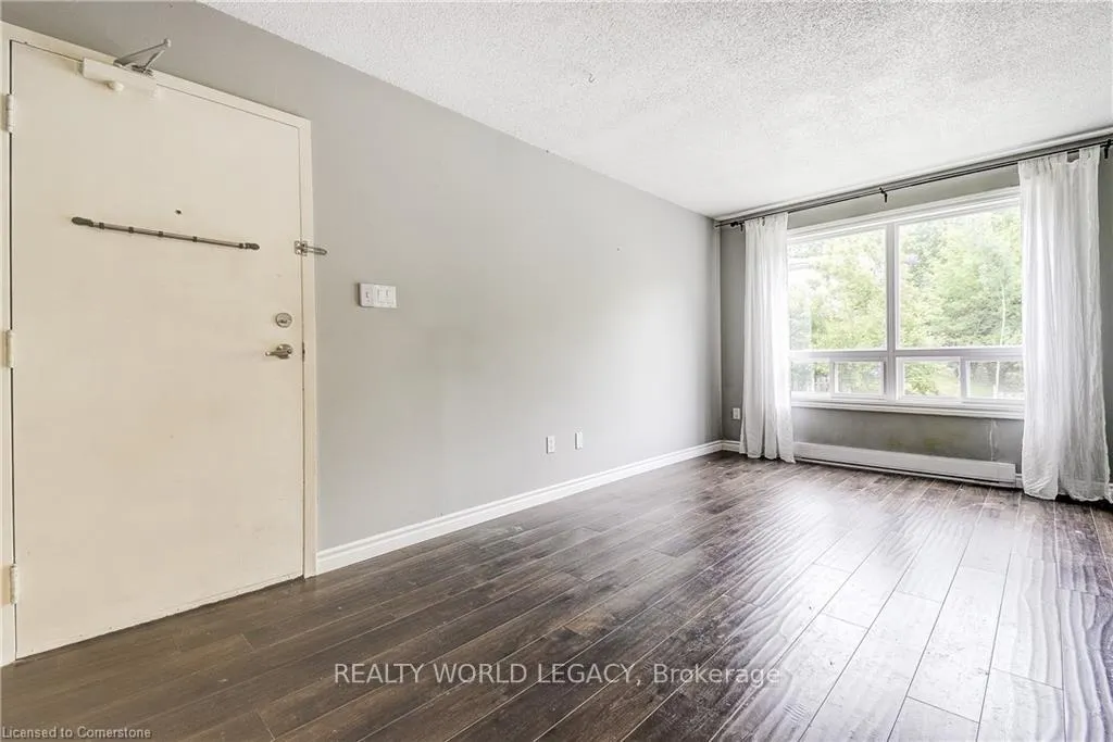 Photo 8 of Unit 8, 119 Cedar Street S, Kitchener, Cedar Hill — HOMEH