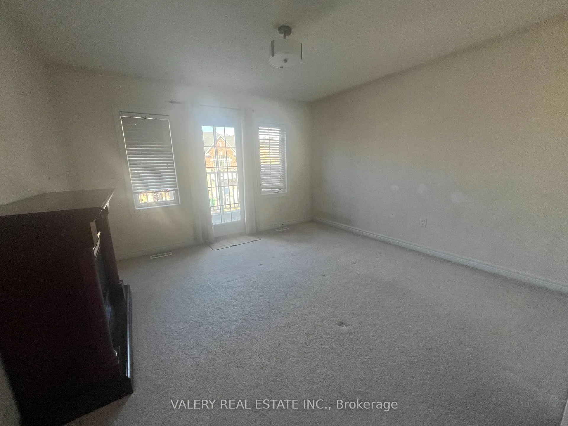 Photo 13 of Unit 1, 48 bellcrest Road, Brampton, Credit Valley — HOMEH