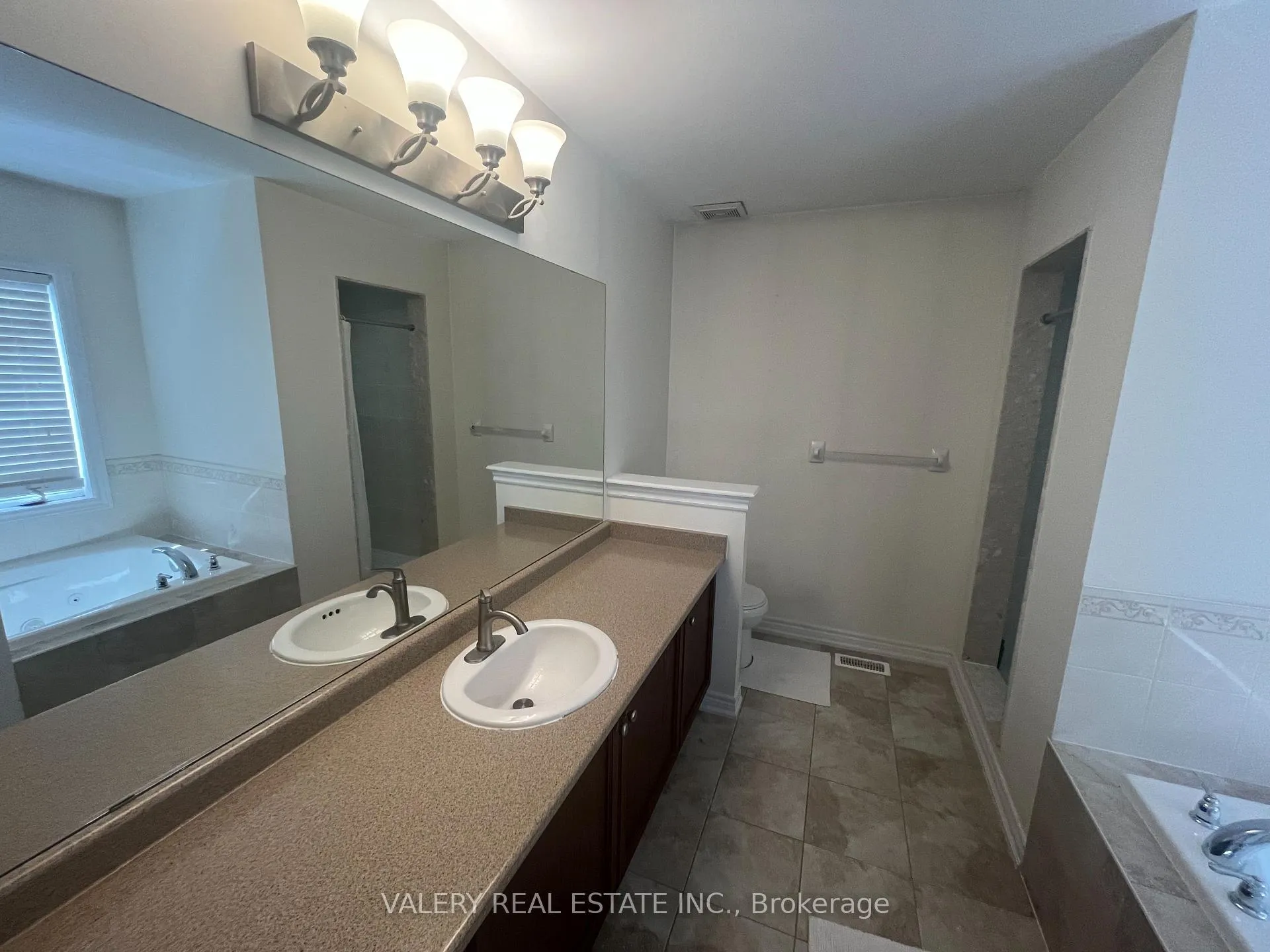 Photo 16 of Unit 1, 48 bellcrest Road, Brampton, Credit Valley — HOMEH