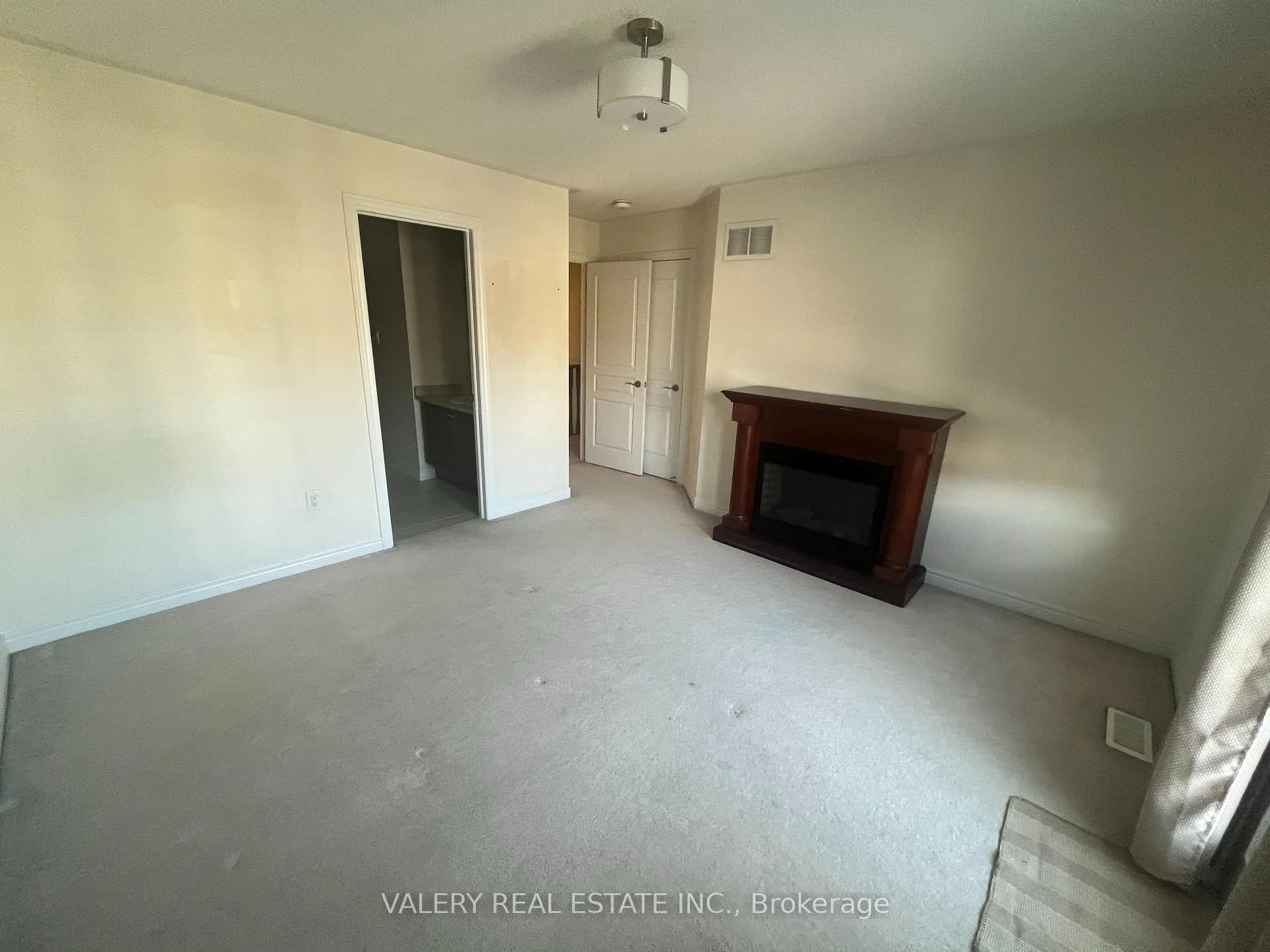 Photo 23 of Unit 1, 48 bellcrest Road, Brampton, Credit Valley — HOMEH