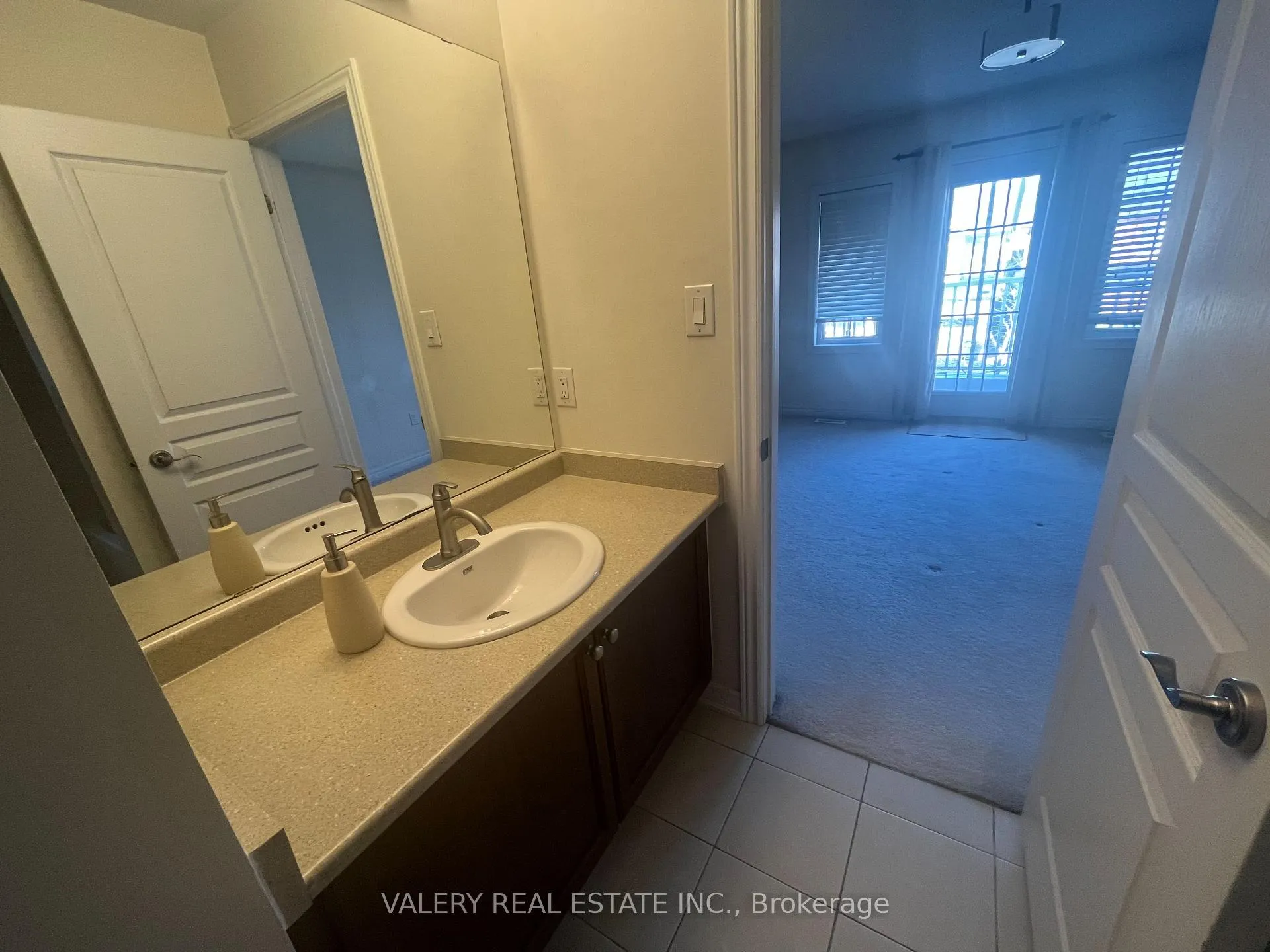 Photo 32 of Unit 1, 48 bellcrest Road, Brampton, Credit Valley — HOMEH
