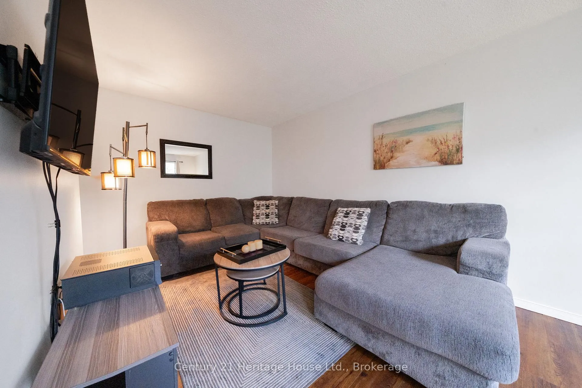 Photo 7 of Unit 4, 391 Pioneer Drive, Kitchener, Pioneer Park — HOMEH