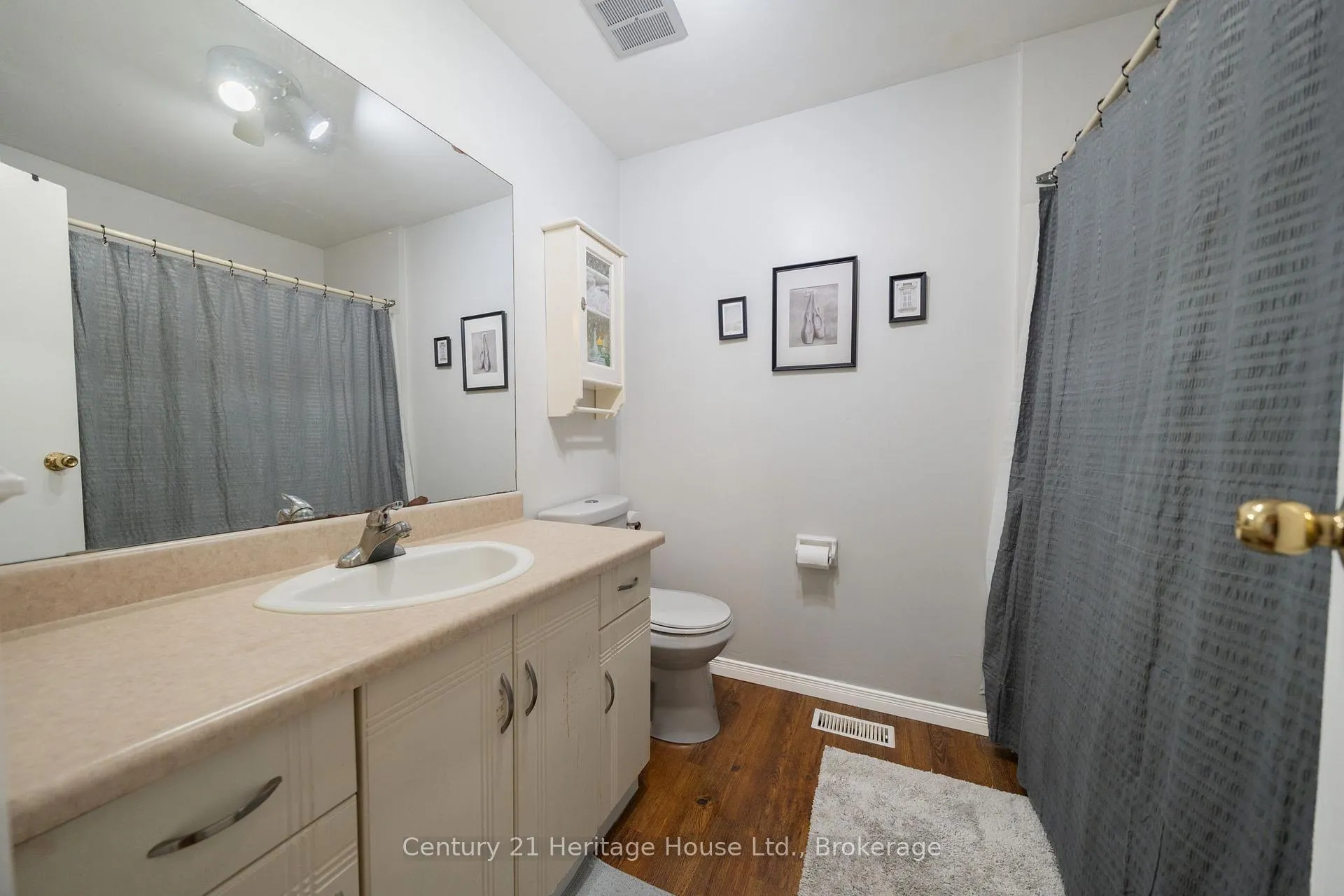 Photo 21 of Unit 4, 391 Pioneer Drive, Kitchener, Pioneer Park — HOMEH