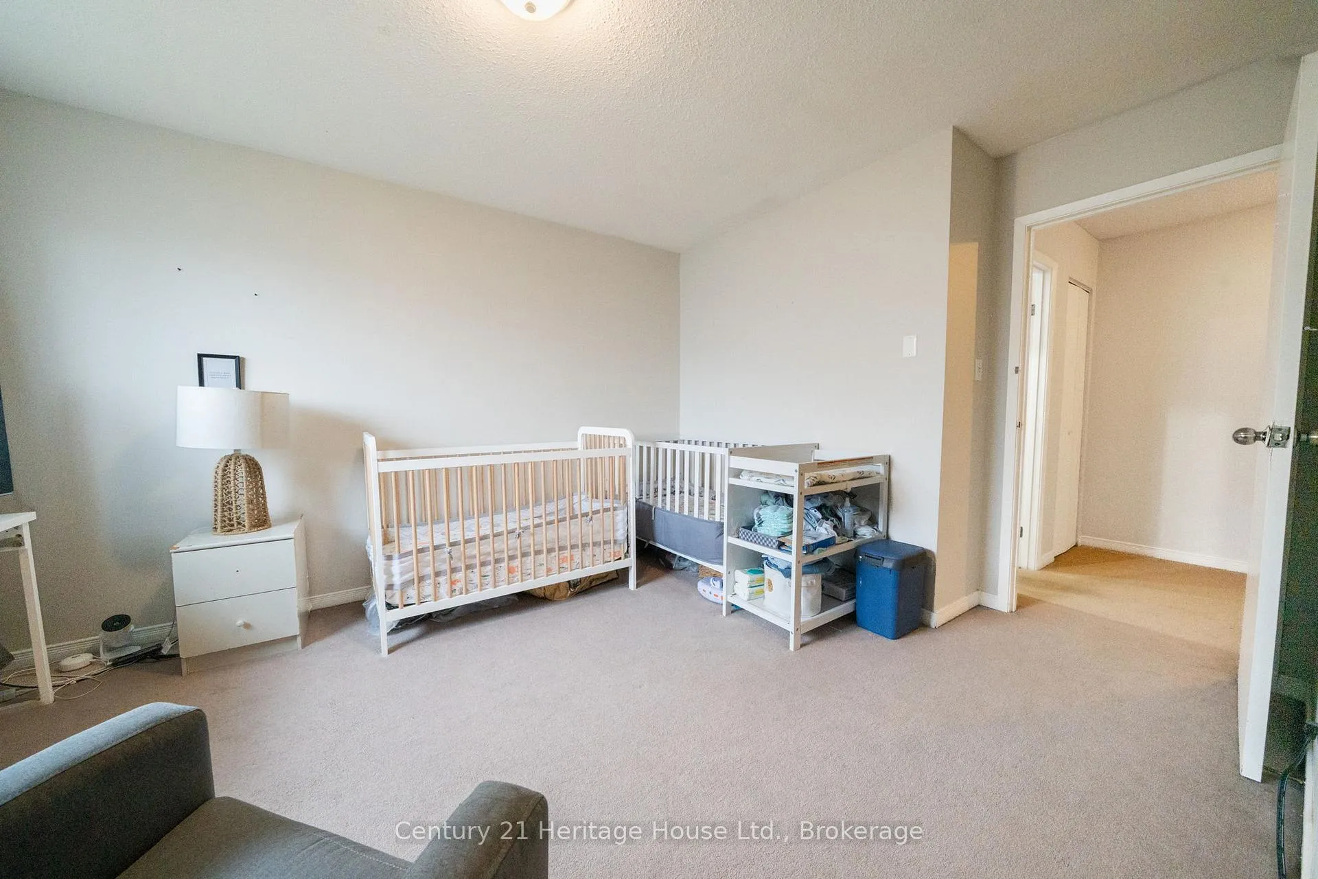Photo 24 of Unit 4, 391 Pioneer Drive, Kitchener, Pioneer Park — HOMEH