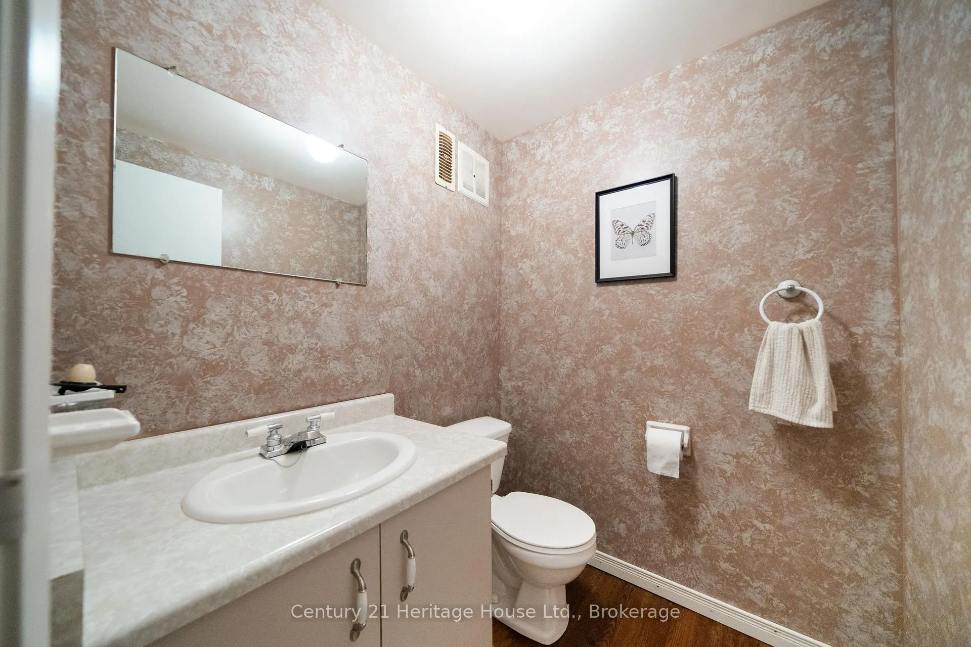 Photo 27 of Unit 4, 391 Pioneer Drive, Kitchener, Pioneer Park — HOMEH