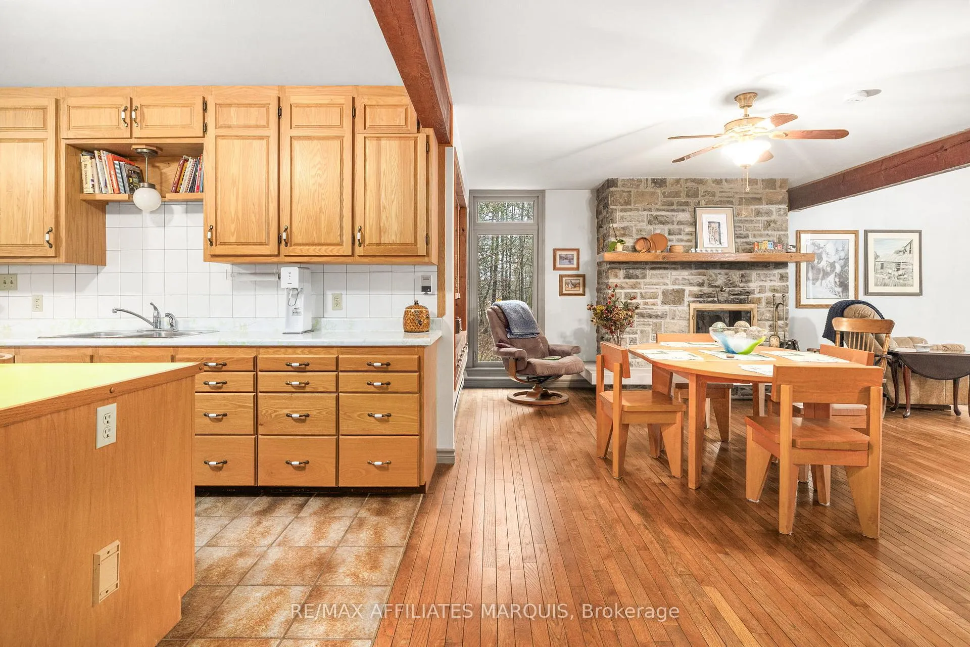 Photo 21 of 239 Bay Road, Rideau Lakes, Rideau Lakes (South Elmsley) Twp — HOMEH
