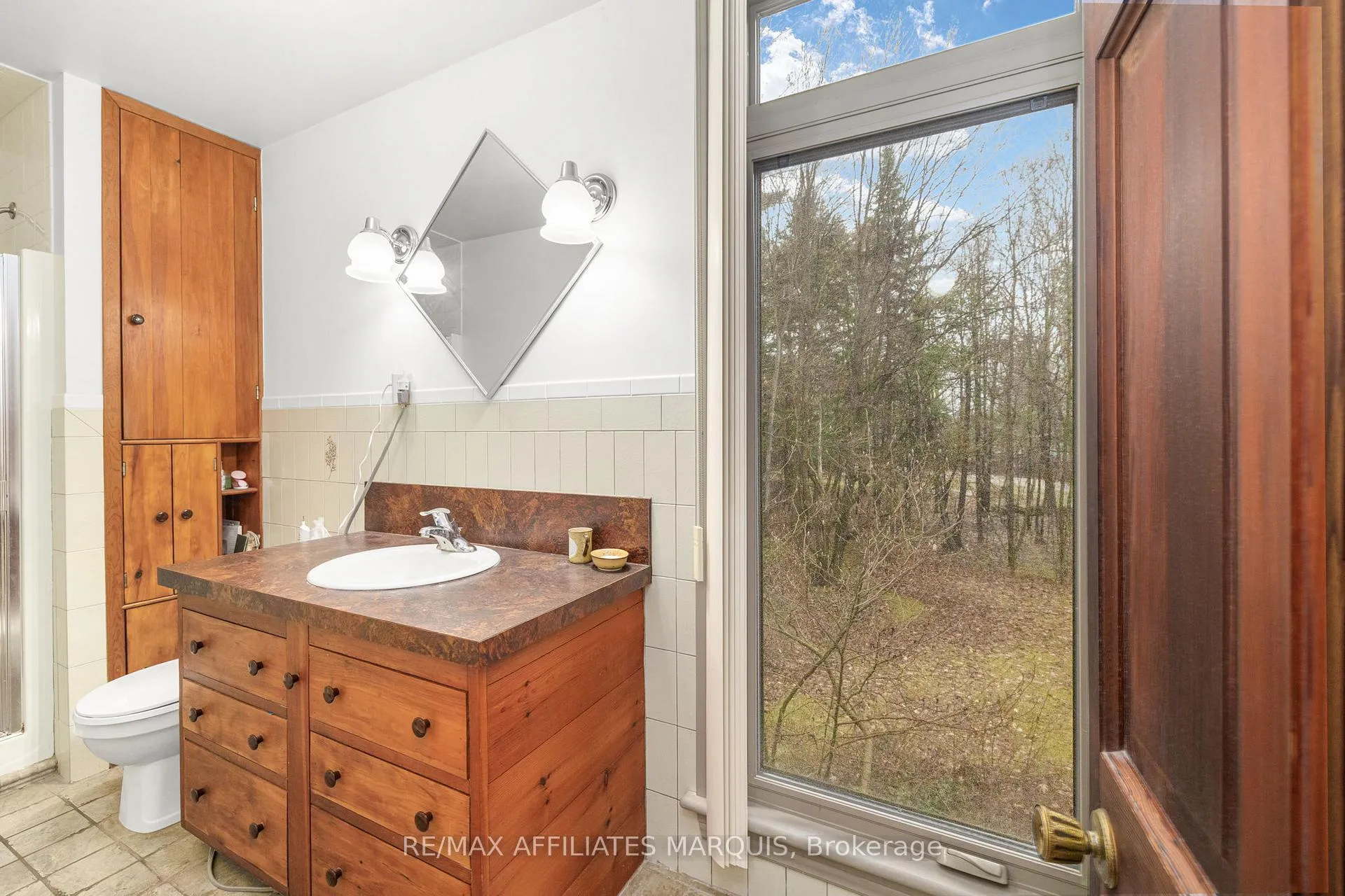 Photo 35 of 239 Bay Road, Rideau Lakes, Rideau Lakes (South Elmsley) Twp — HOMEH