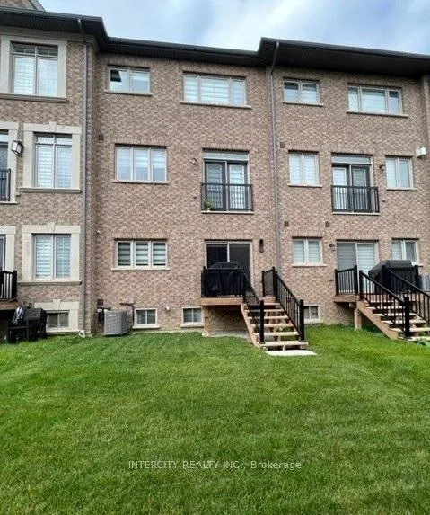 Photo 11 of 128 Stokes Drive, King, Nobleton — HOMEH
