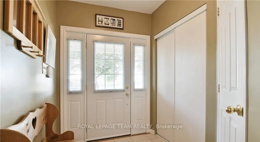 Photo 3 of 32 Riverstone Drive N, Ottawa, Barrhaven - Stonebridge — HOMEH