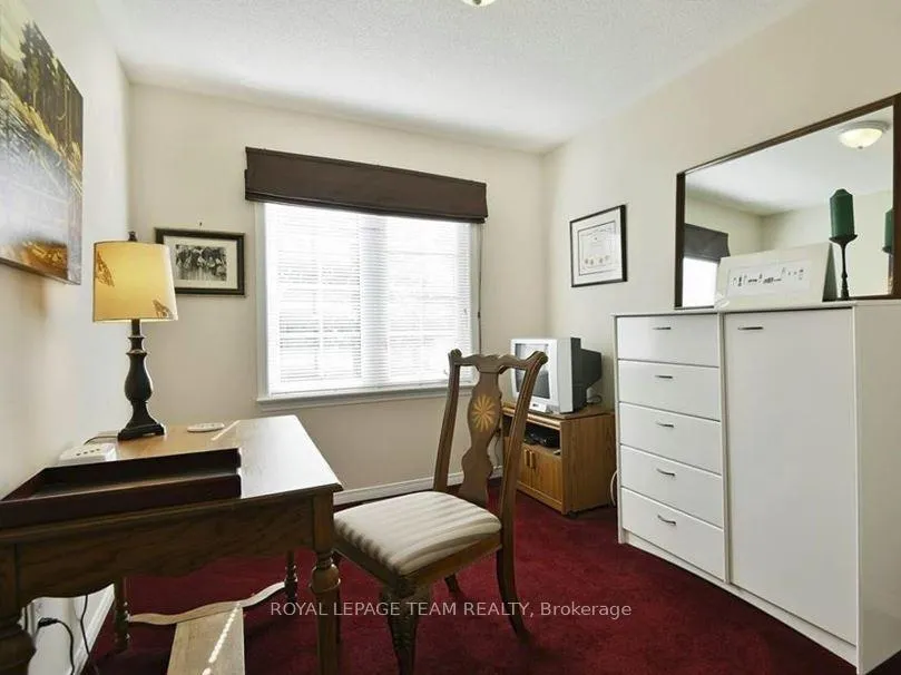Photo 15 of 32 Riverstone Drive N, Ottawa, Barrhaven - Stonebridge — HOMEH