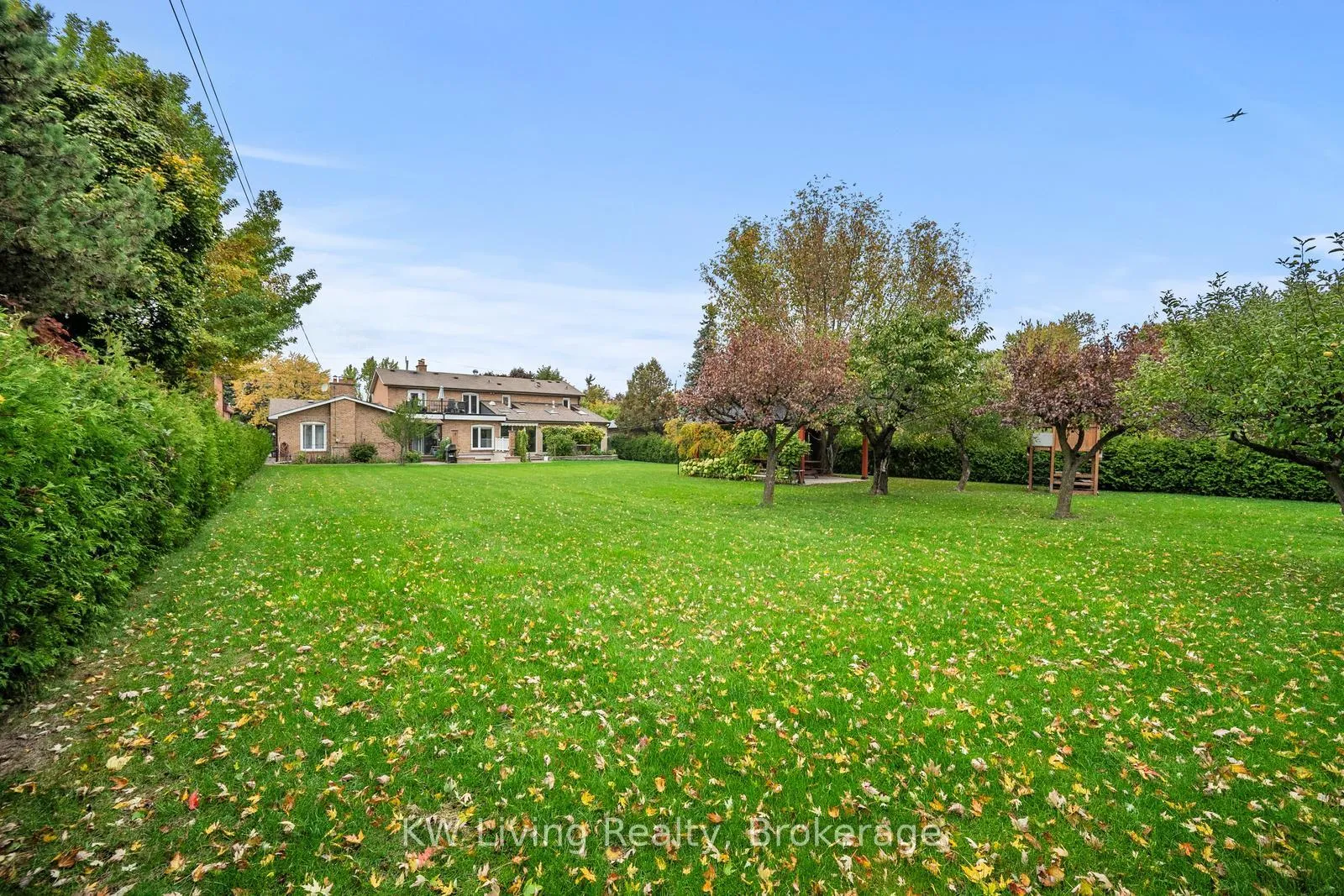 Photo 40 of 55 Hillside Avenue, Vaughan, Concord — HOMEH