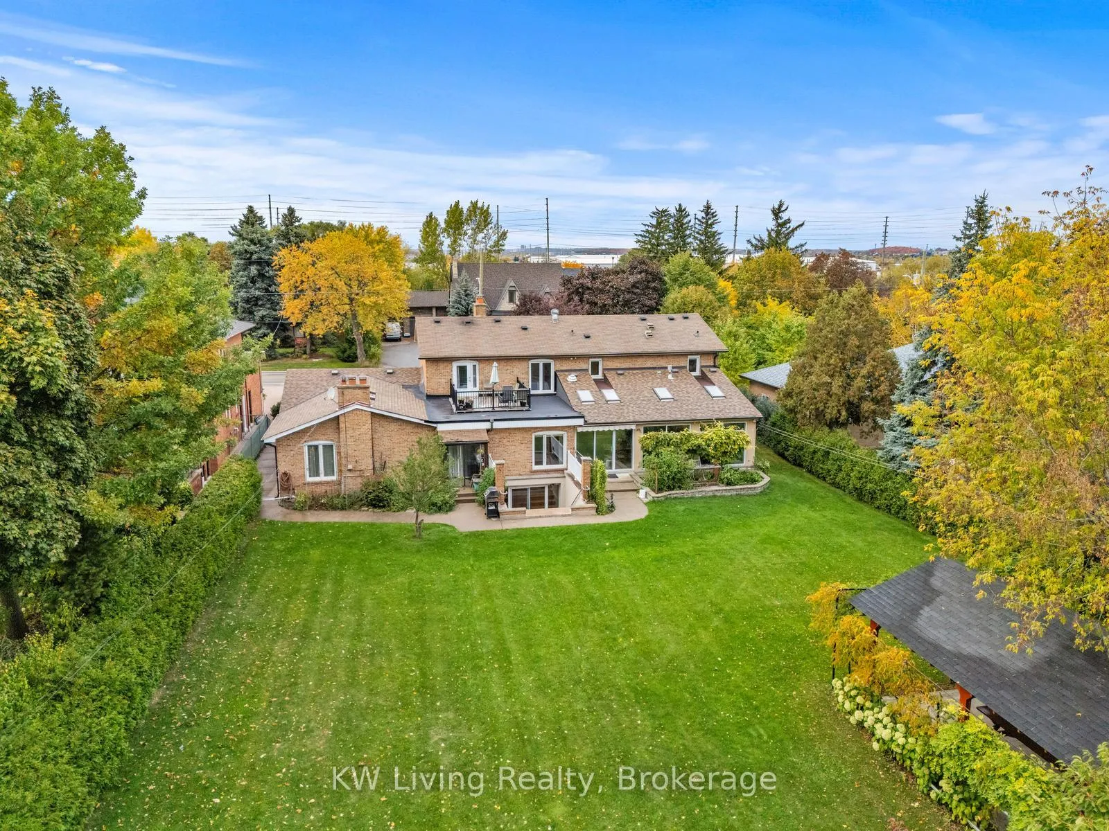 Photo 47 of 55 Hillside Avenue, Vaughan, Concord — HOMEH