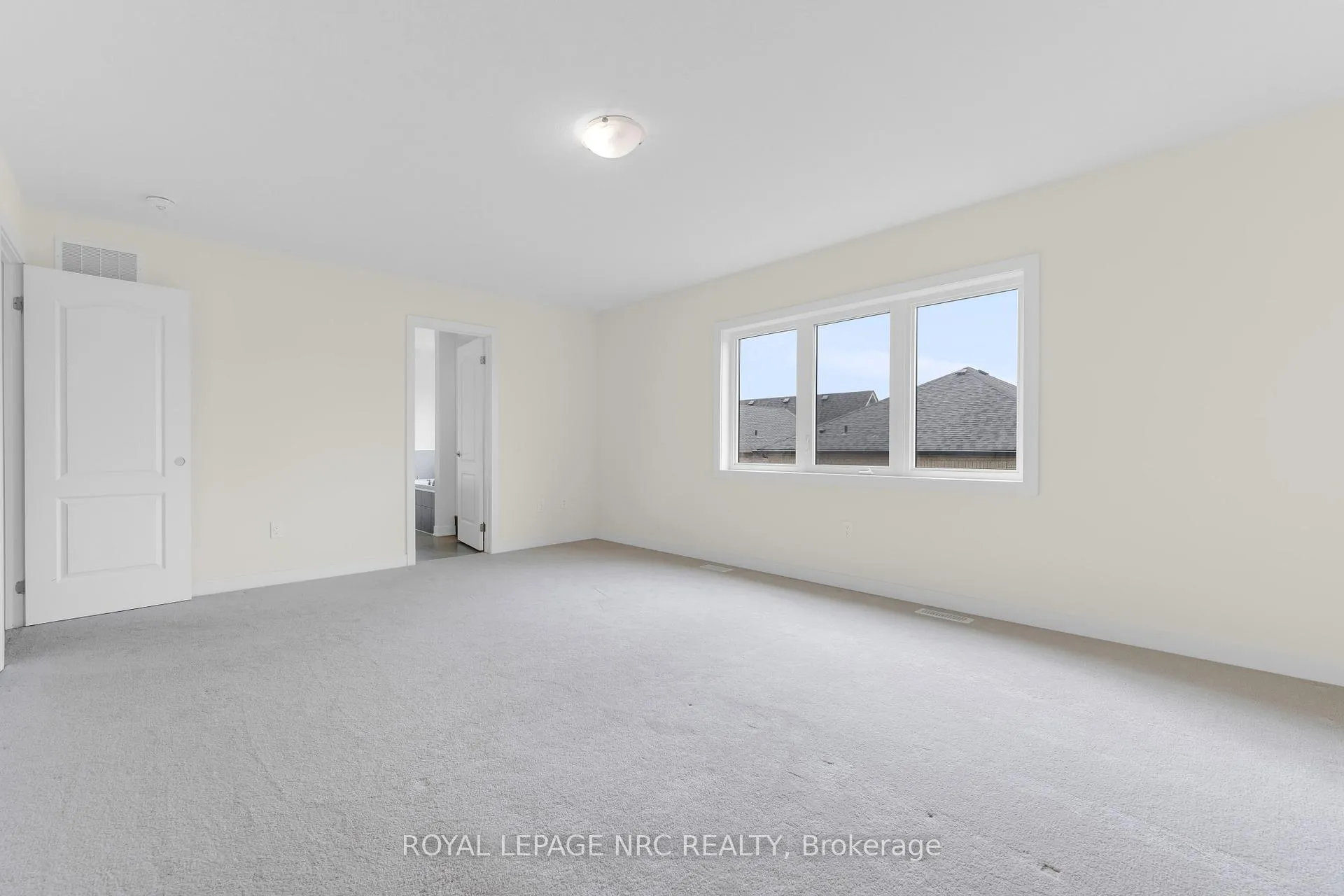 Photo 20 of 59 Stern Drive, Welland, Dain City — HOMEH