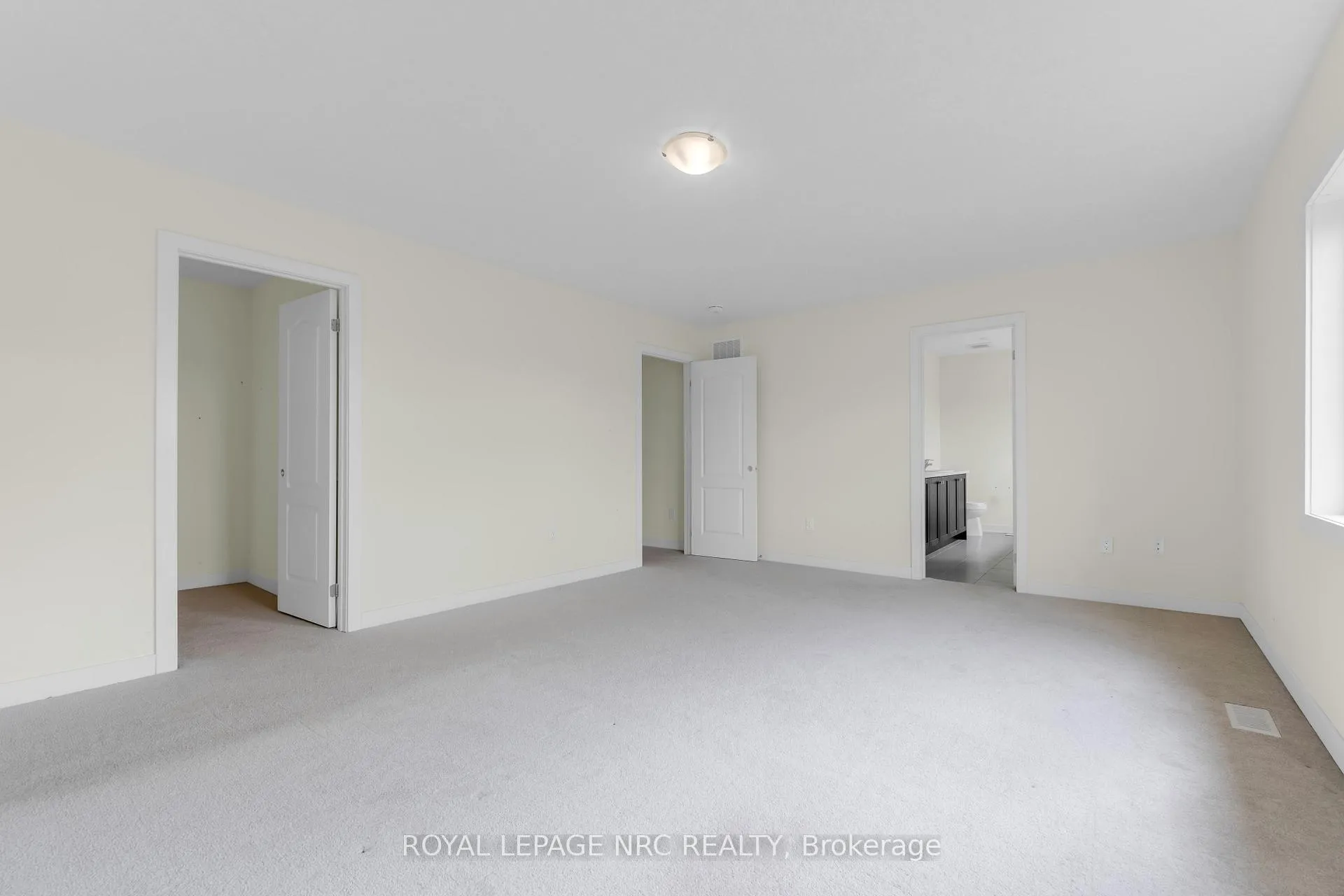 Photo 21 of 59 Stern Drive, Welland, Dain City — HOMEH