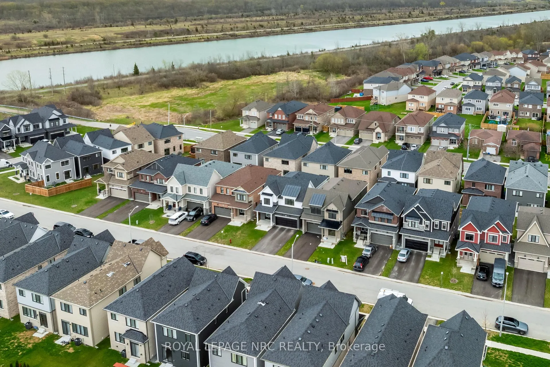 Photo 37 of 59 Stern Drive, Welland, Dain City — HOMEH