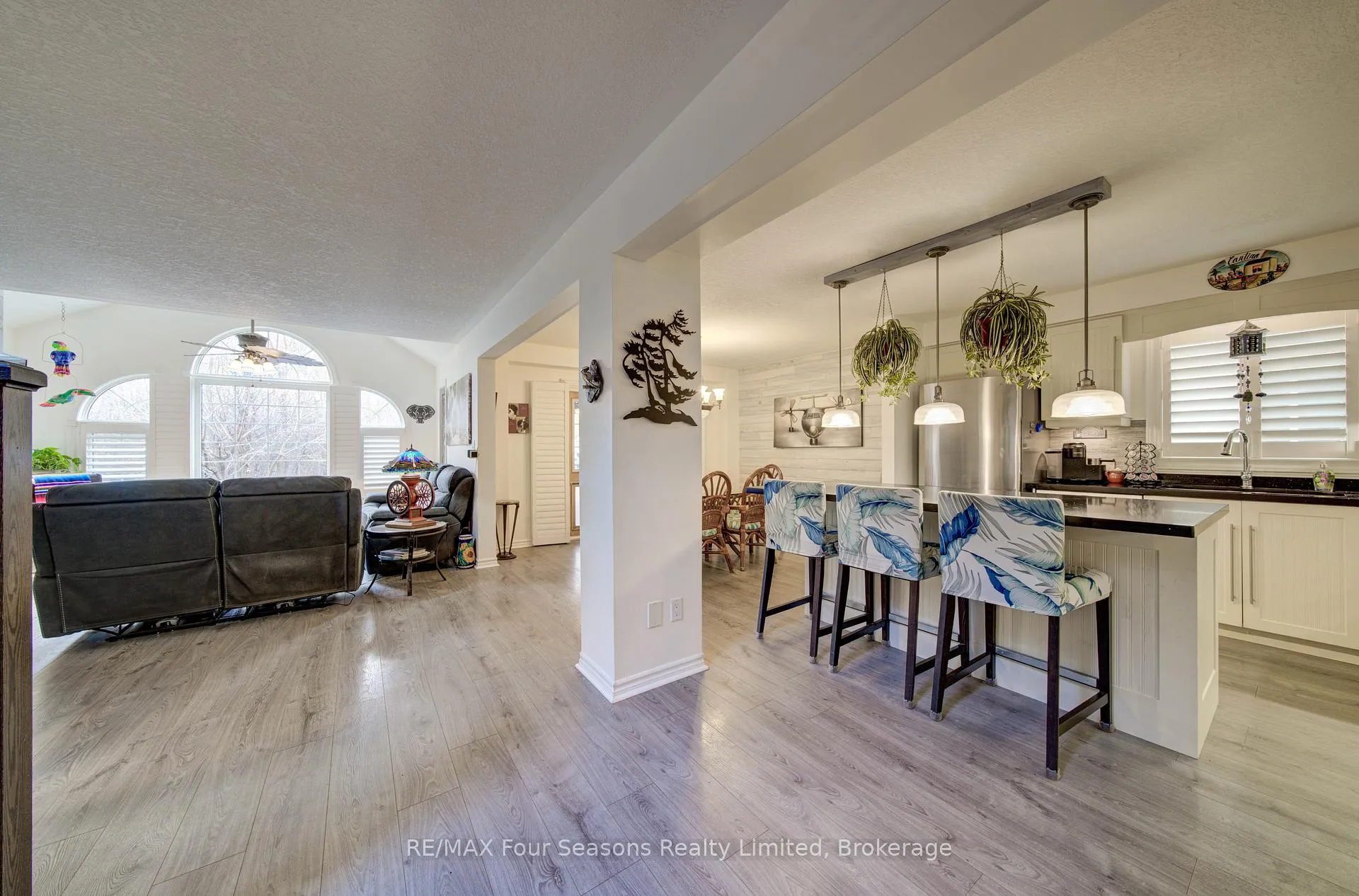 Photo 4 of 9 Brooke Avenue, Collingwood — HOMEH