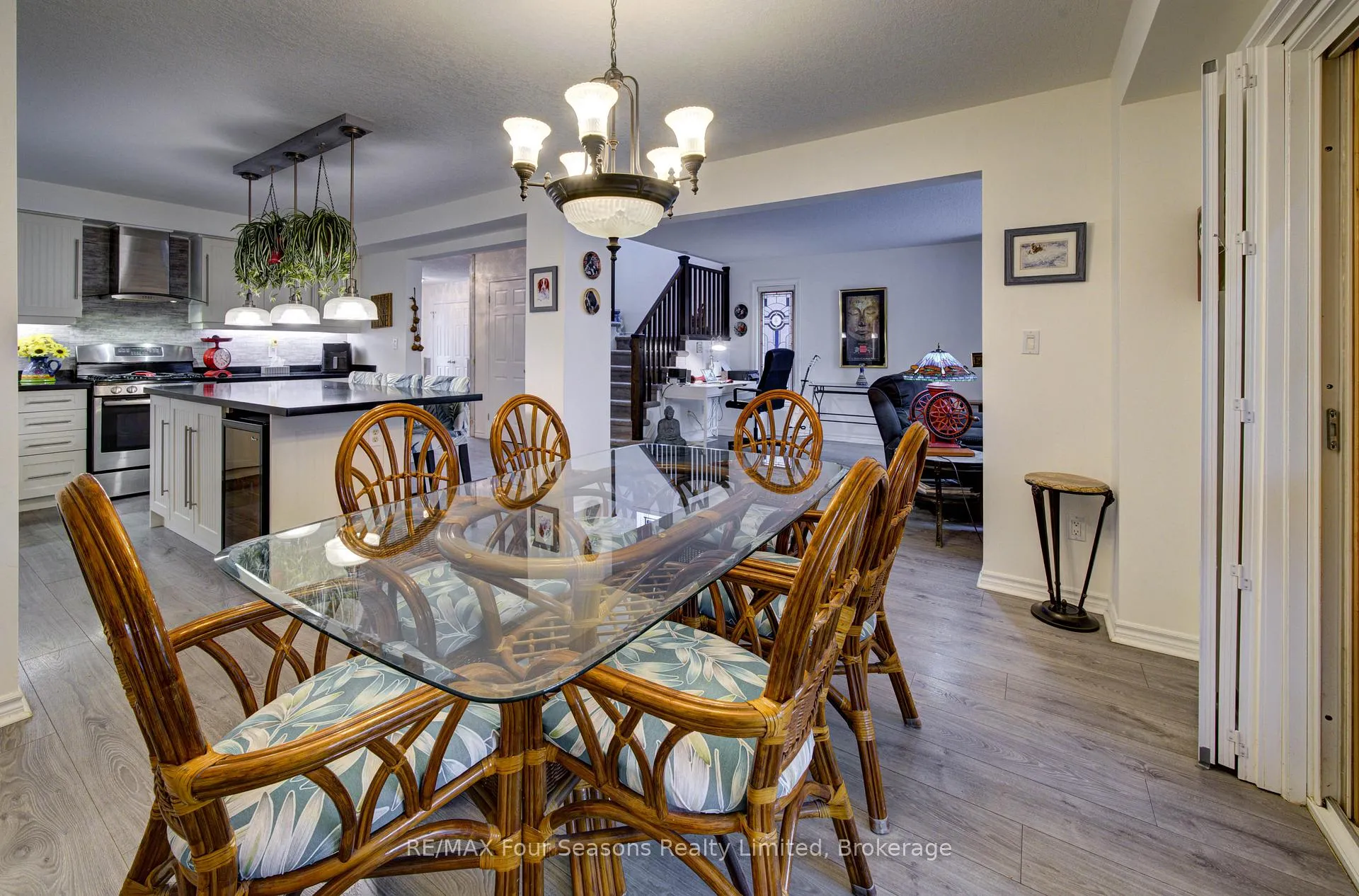 Photo 18 of 9 Brooke Avenue, Collingwood — HOMEH
