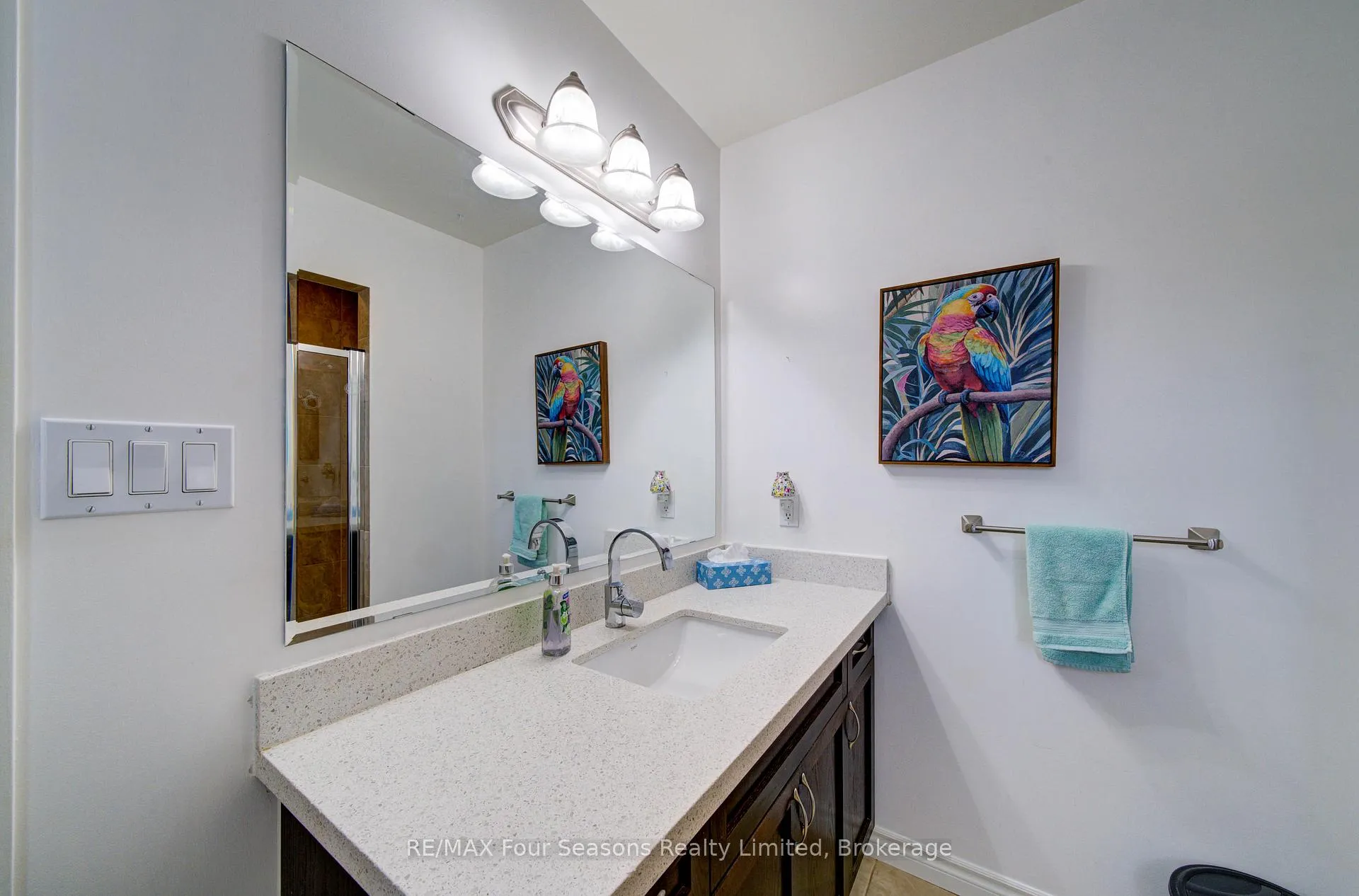 Photo 35 of 9 Brooke Avenue, Collingwood — HOMEH